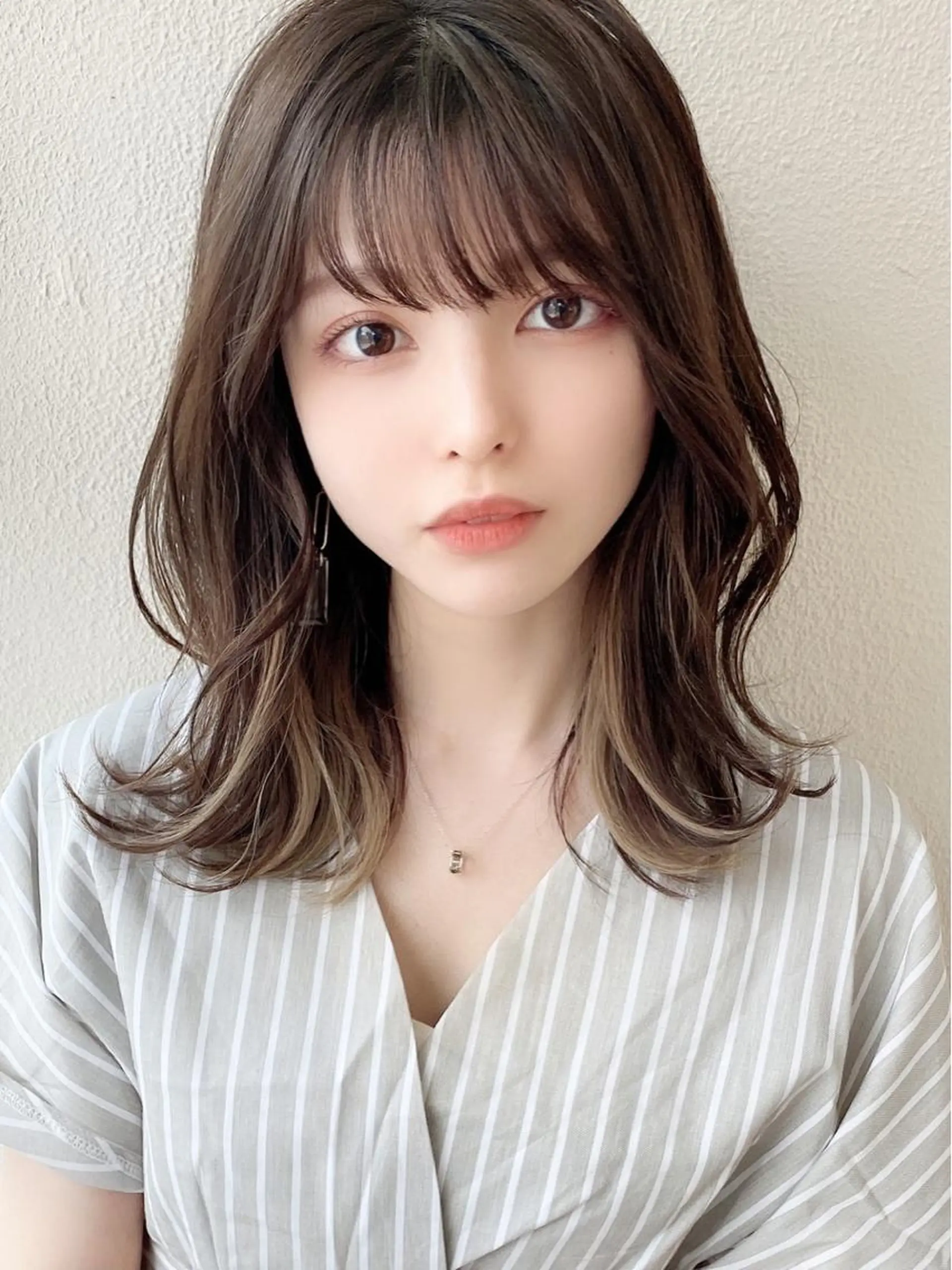 セミロング 艶感透明感カラー 🫧たけ🫧のヘアスタイル