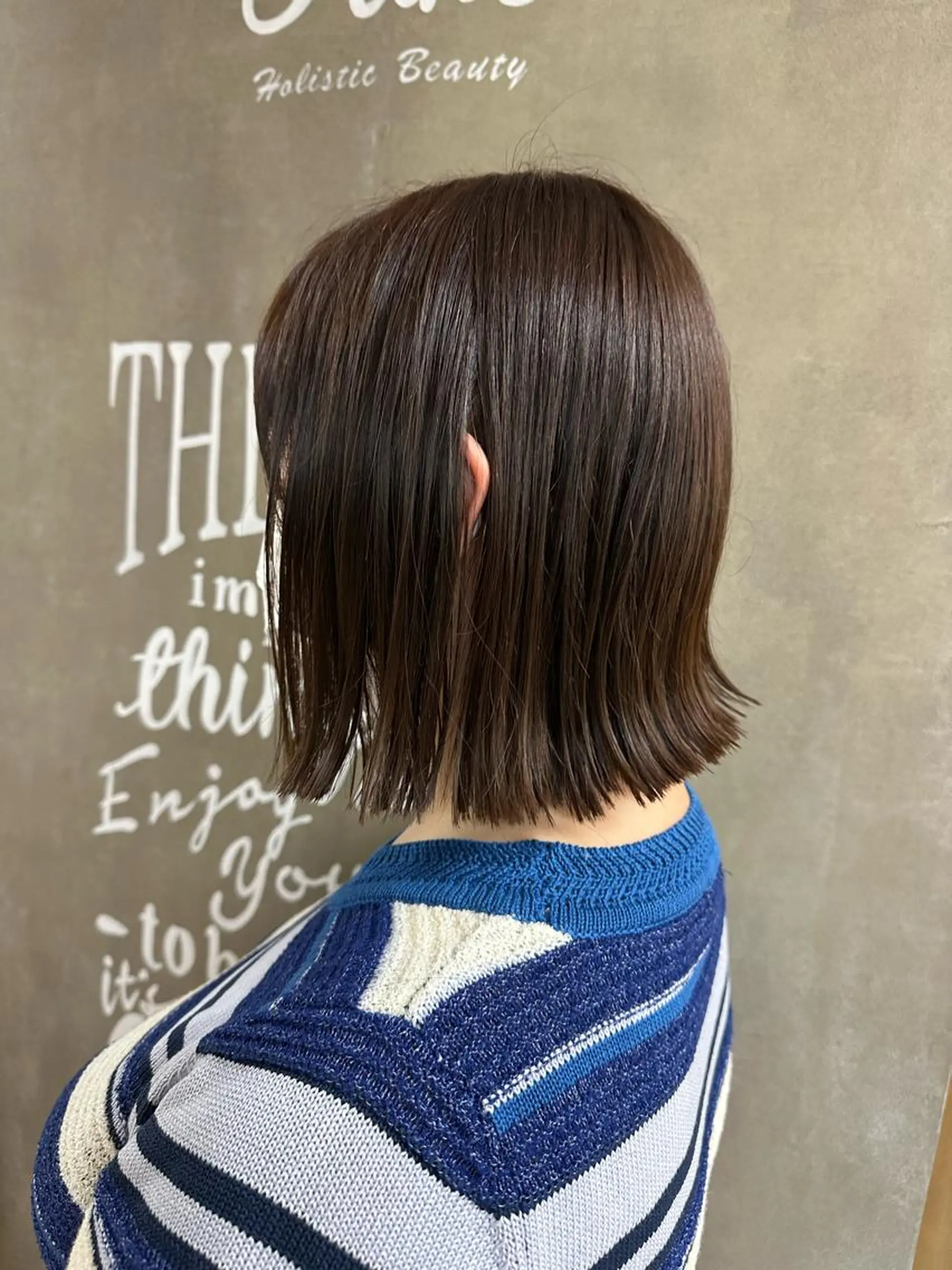 カラー ボブ 木ノ島 来音のマツエク・マツパデザイン