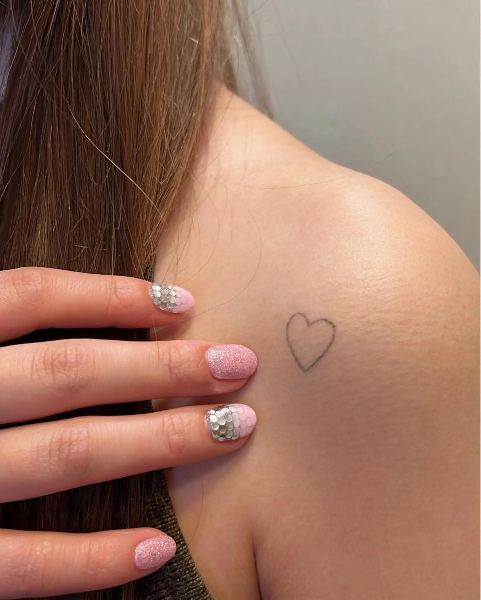 ネイル ハンドネイル フットネイル ハンドケア Miyagi Asamiのネイルデザイン