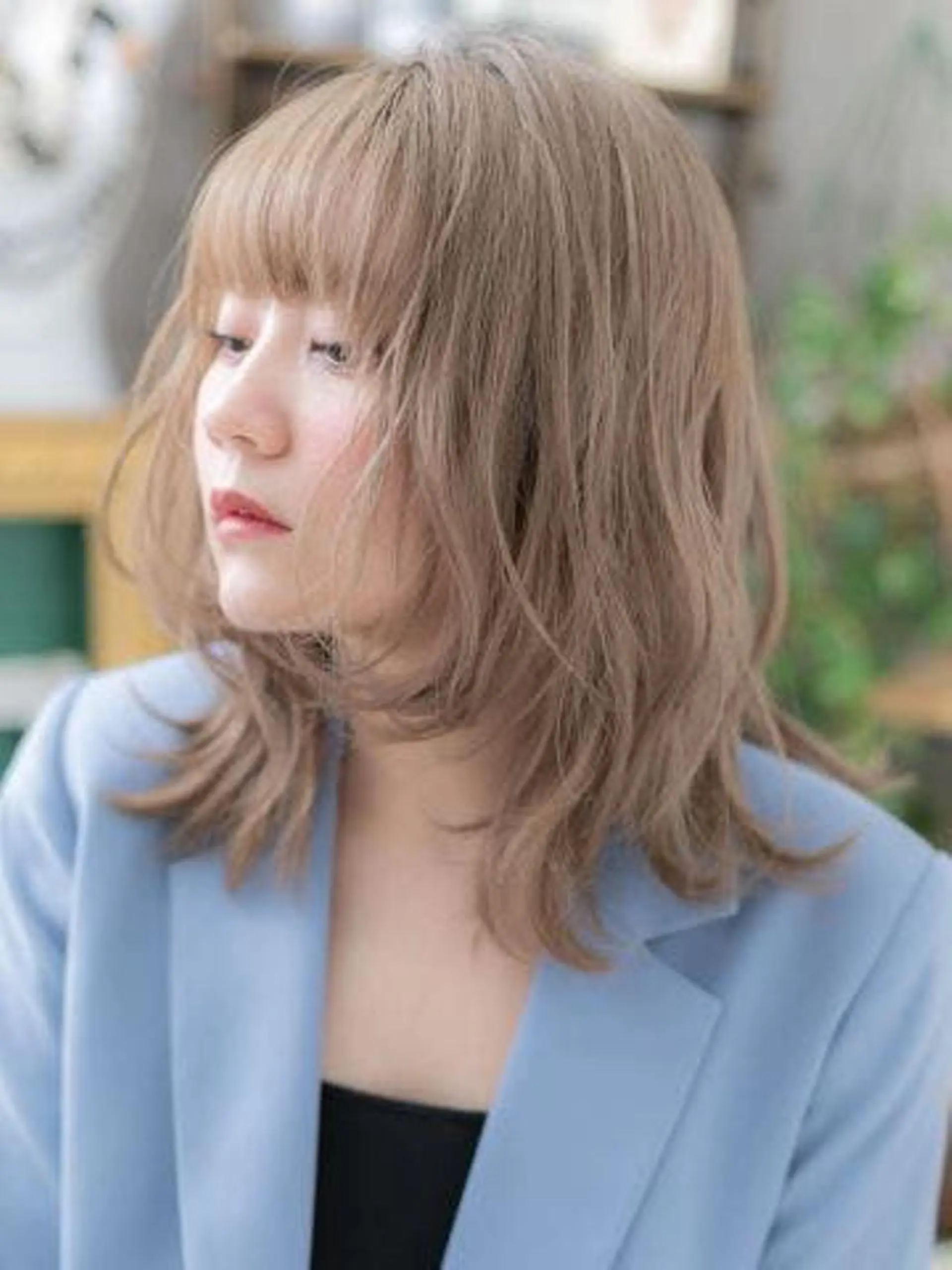 セミロング カラー 出川 宙☘️のヘアスタイル