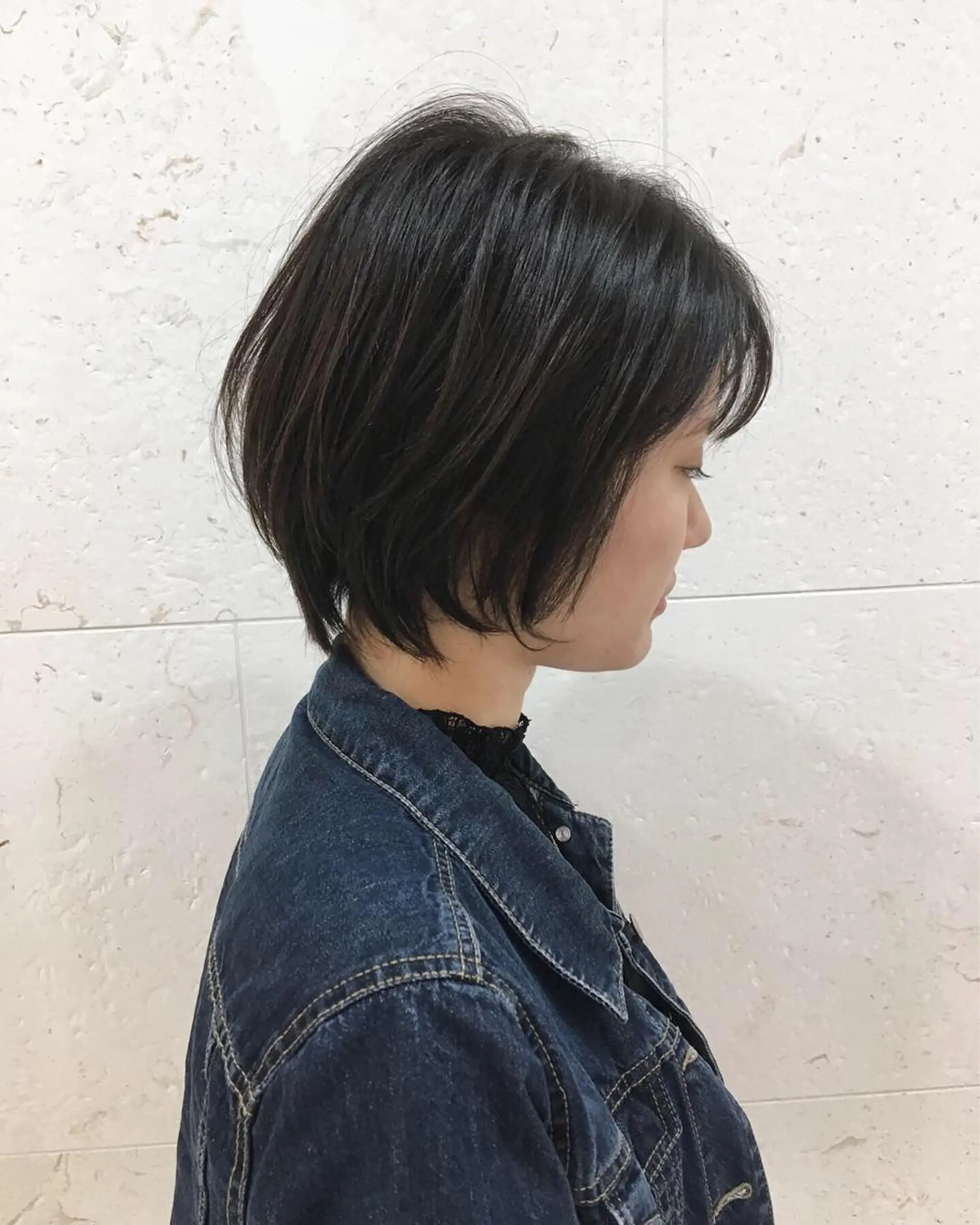 ショート カラー アッシュ ブルーカラー ブルーアッシュ カット ヘアカラー トリートメント 斉藤 貴也のヘアスタイル
