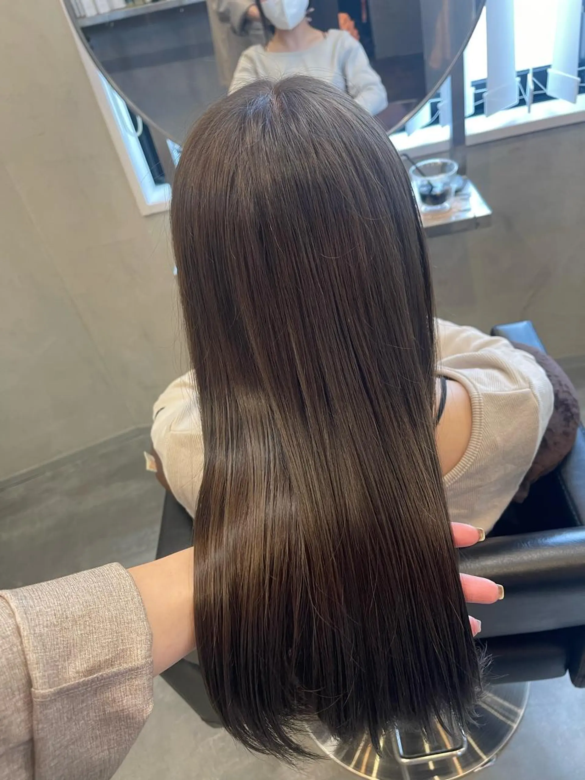 ミディアム カラー グレージュ オリーブグレージュ オリーブグレー ダブルカラー /まつ毛パーマ🎀のヘアスタイル