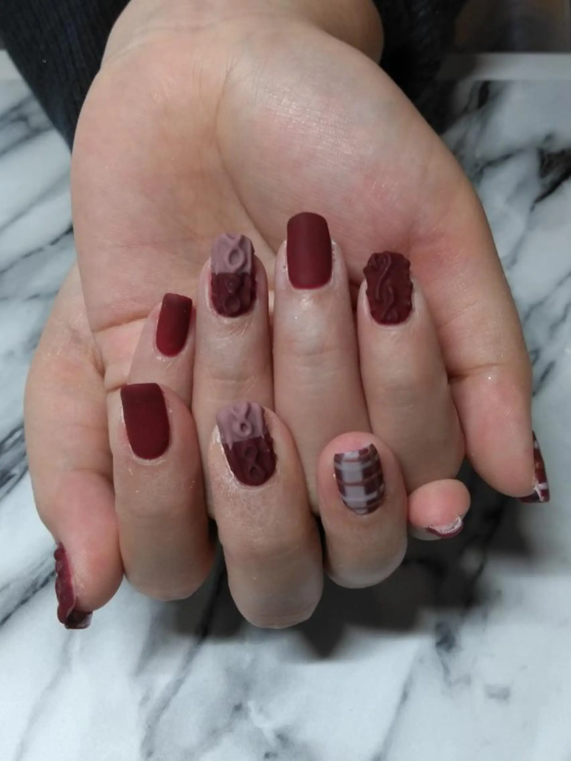 ネイル マットネイル ハンドネイル ハンドケア lylynail YUUKAのネイルデザイン