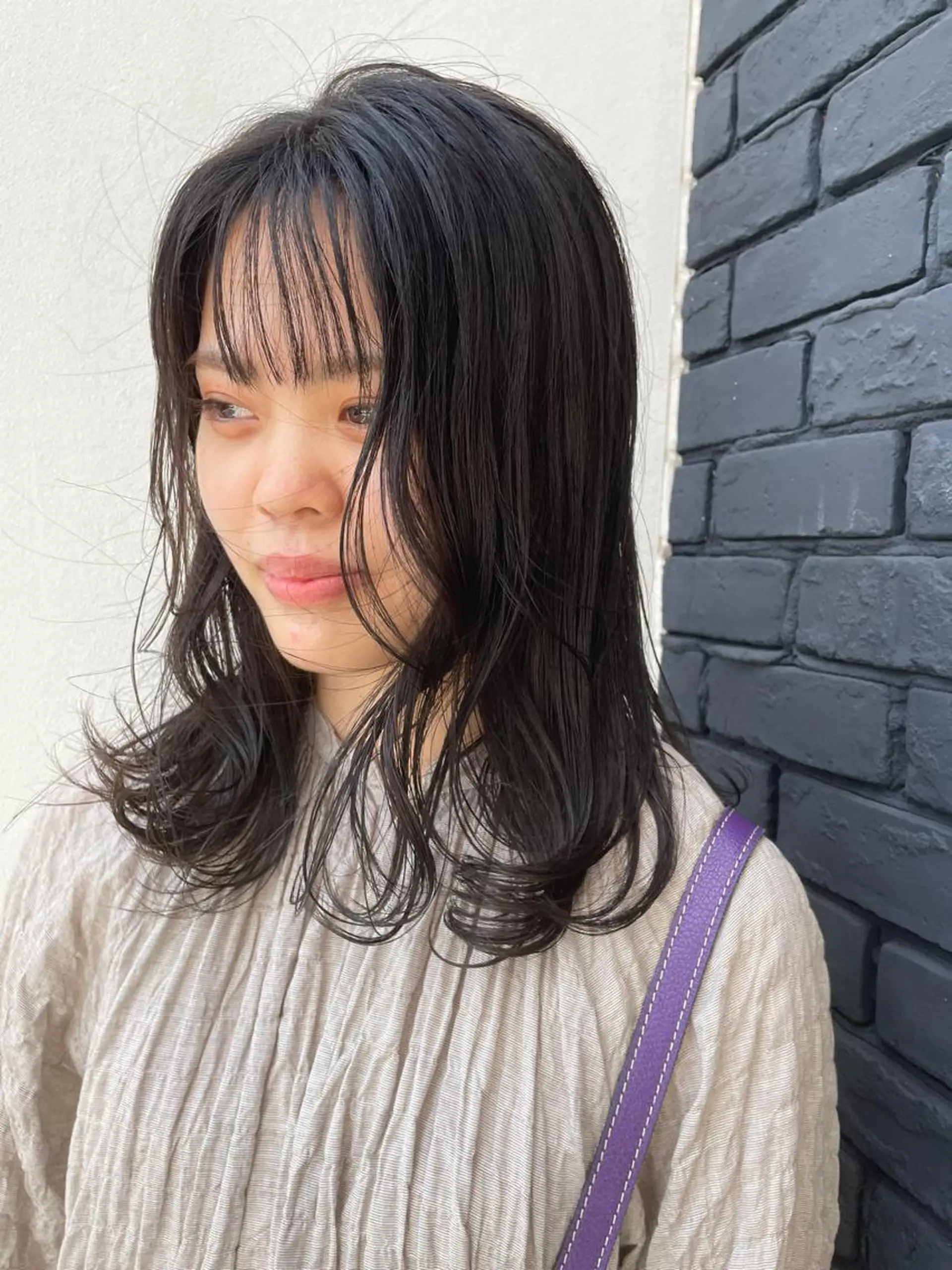 ミディアム 河口 友里のヘアスタイル