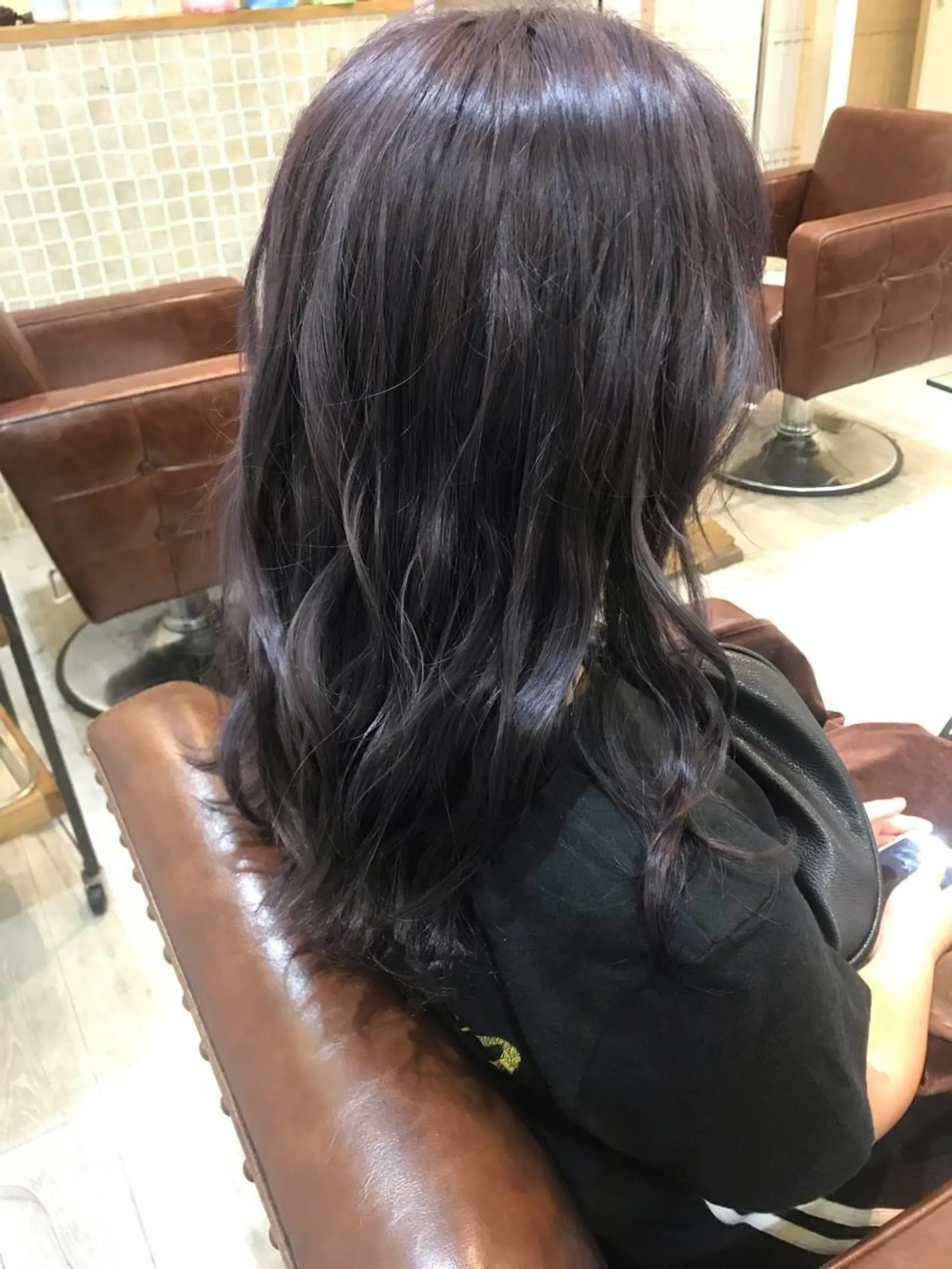 ロング カラー アッシュ わたなべ ゆりかのヘアスタイル