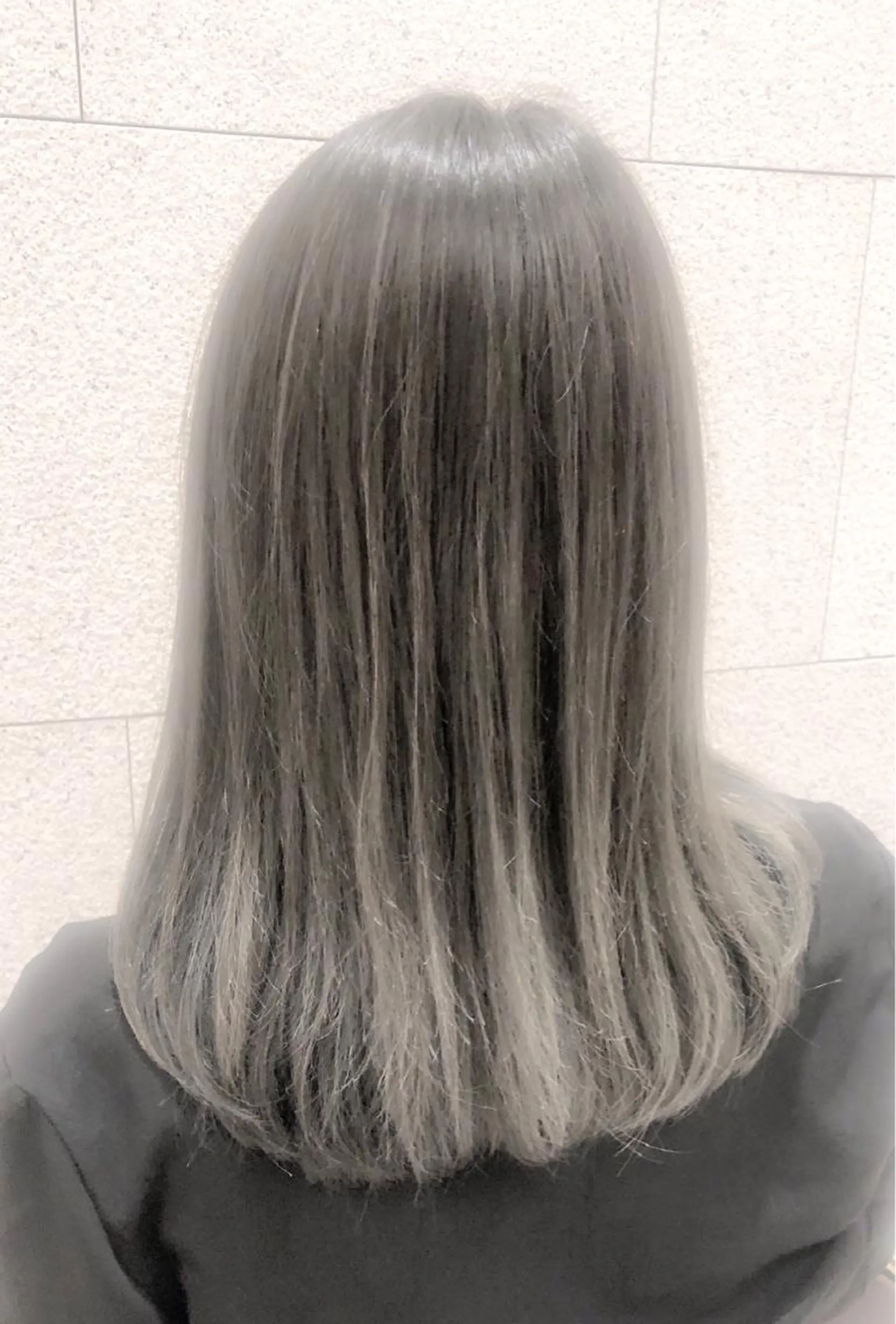 カラー ブリーチ グラデーションカラー ハイライトカラー ヘアカラー トリートメント ヘッドスパ グレージュ/髪質改善 Yamato.hのヘアスタイル
