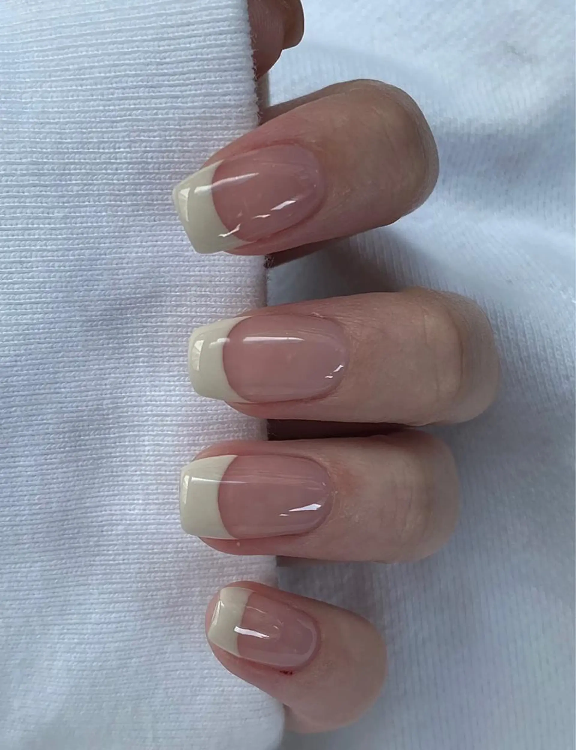 ネイル フレンチネイル ToliyDeliy Nail Salonのネイルデザイン