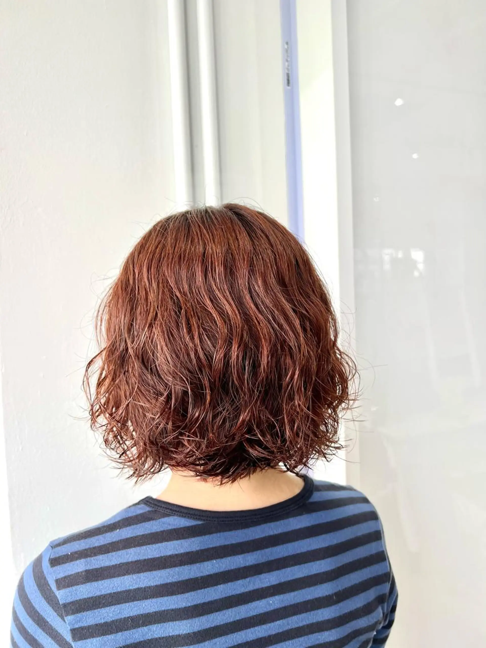 ショート カラー パーマ ブラウンカラー レッドカラー レッドブラウン 橋爪 明日香のヘアスタイル