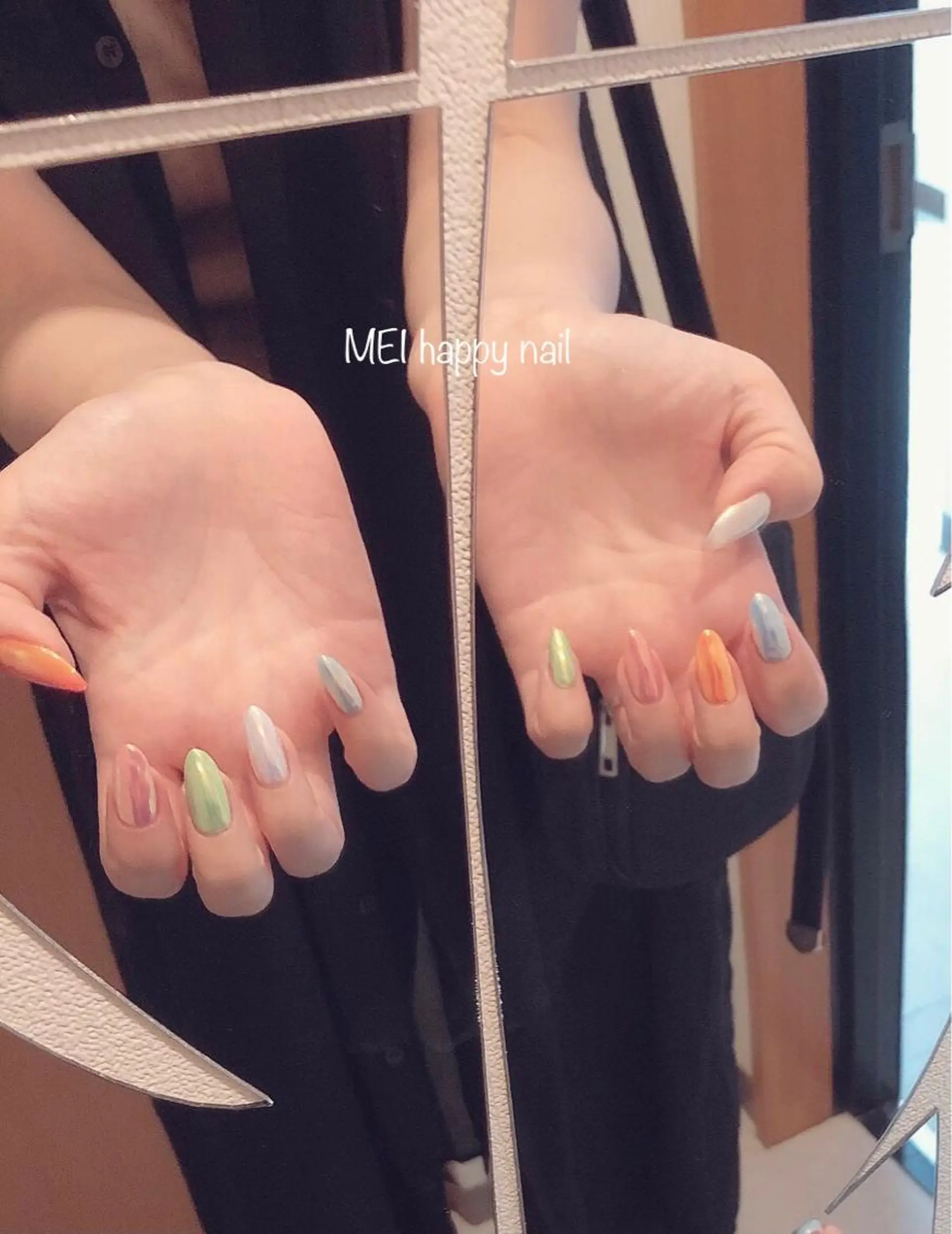 ネイル オーロラネイル 北浦和 自爪育成ケアのネイルデザイン