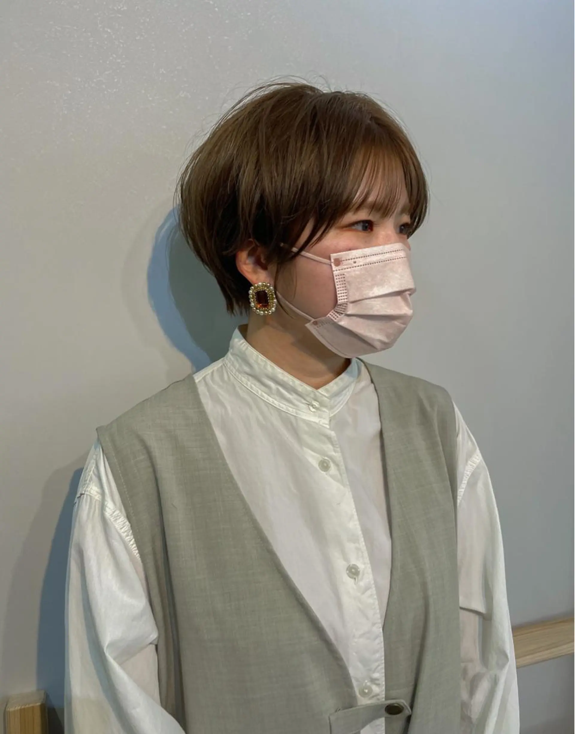 ショート カラー ハイトーンカラー ショートヘア ショート　ボブ メンズ　パーマのヘアスタイル