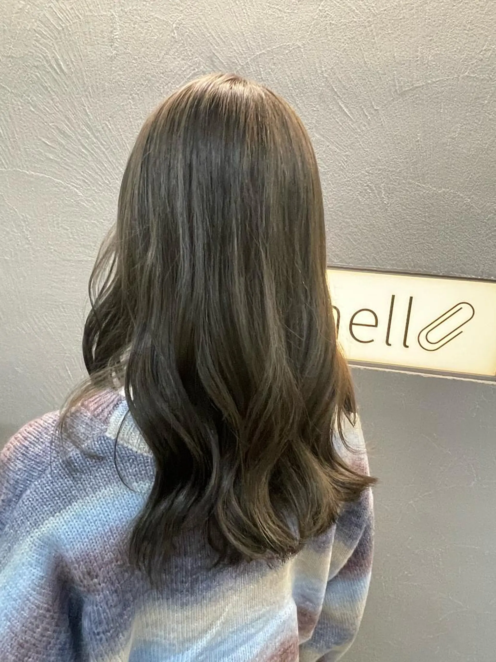 セミロング カラー 透明感カラー/艶髪 ♥柏谷菜穂♥のヘアスタイル