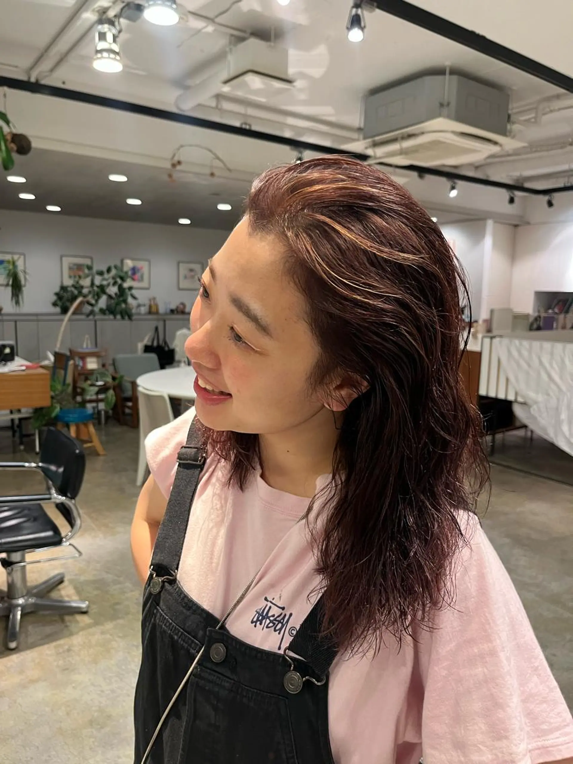 セミロング カラー パーマ ハイライトカラー ハイライト うる艶カラー/恵比寿 ベージュ/丸山陽平のヘアスタイル