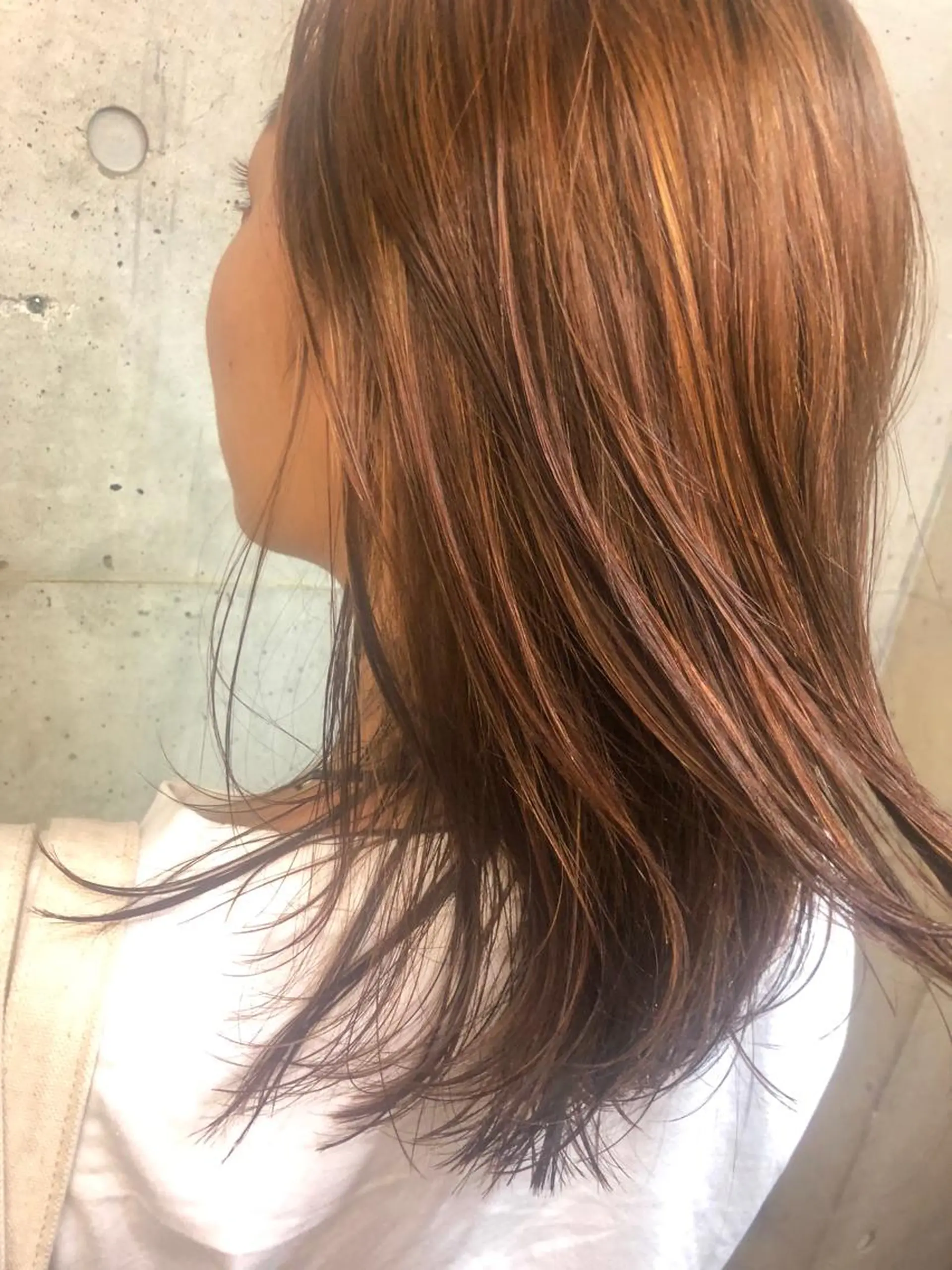 ミディアム カラー ハイライトカラー オレンジ ハイライト センスをお届けします 大谷将生infpのヘアスタイル