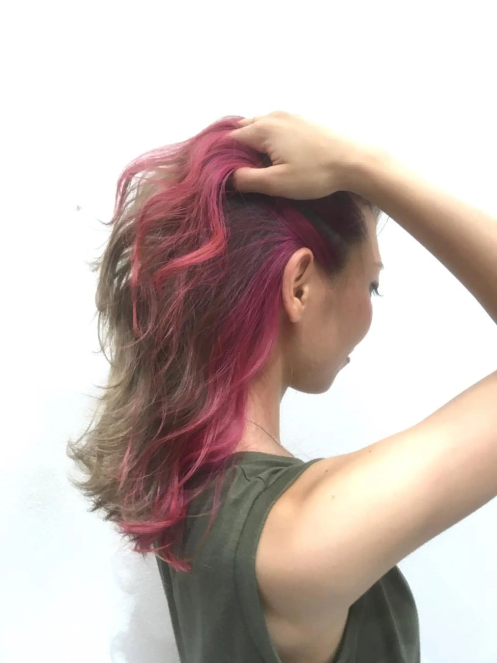 セミロング ヘアカラー ブリーチカラー☆ 再生トリートメントのヘアスタイル