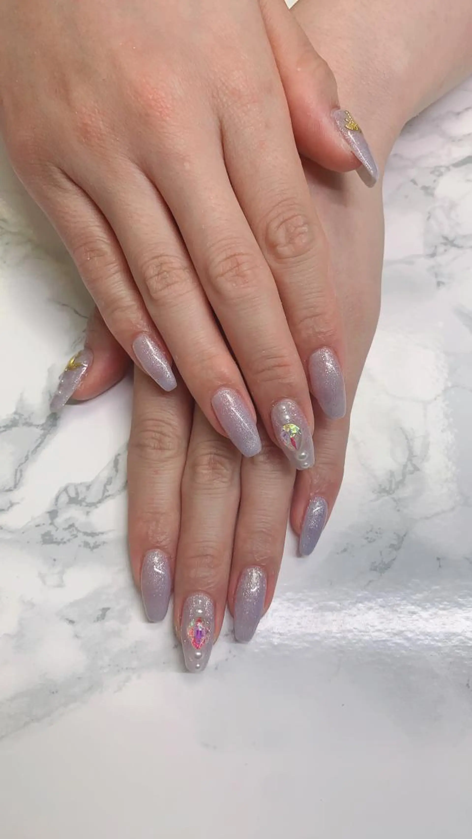 ネイル はな💎ネイル ワンホン、長さ出しのネイルデザイン