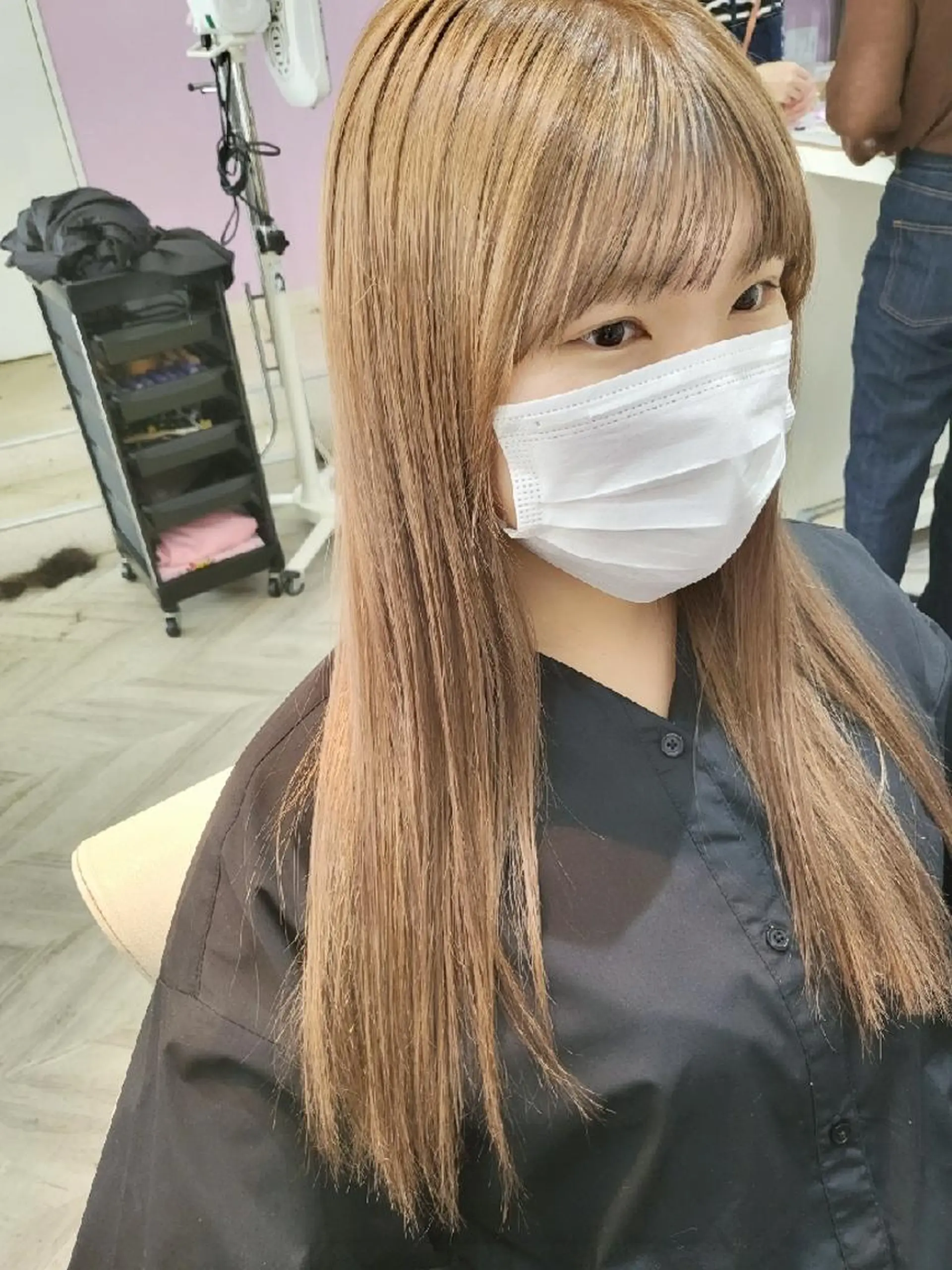 ロング カラー ヘアアレンジ ベージュカラー ダークグレー ナカシマ  アユミのヘアスタイル