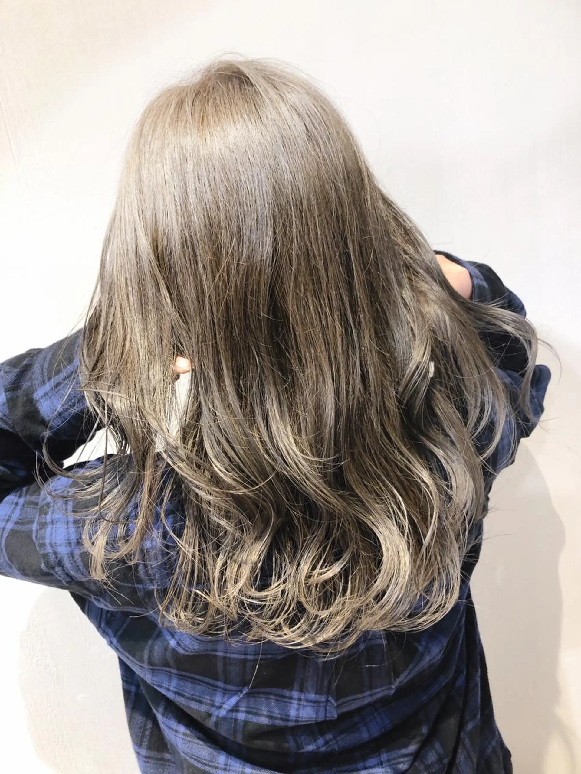 ロング カラー 🌟イメチェン美容師 🌟清水 大輝のヘアスタイル