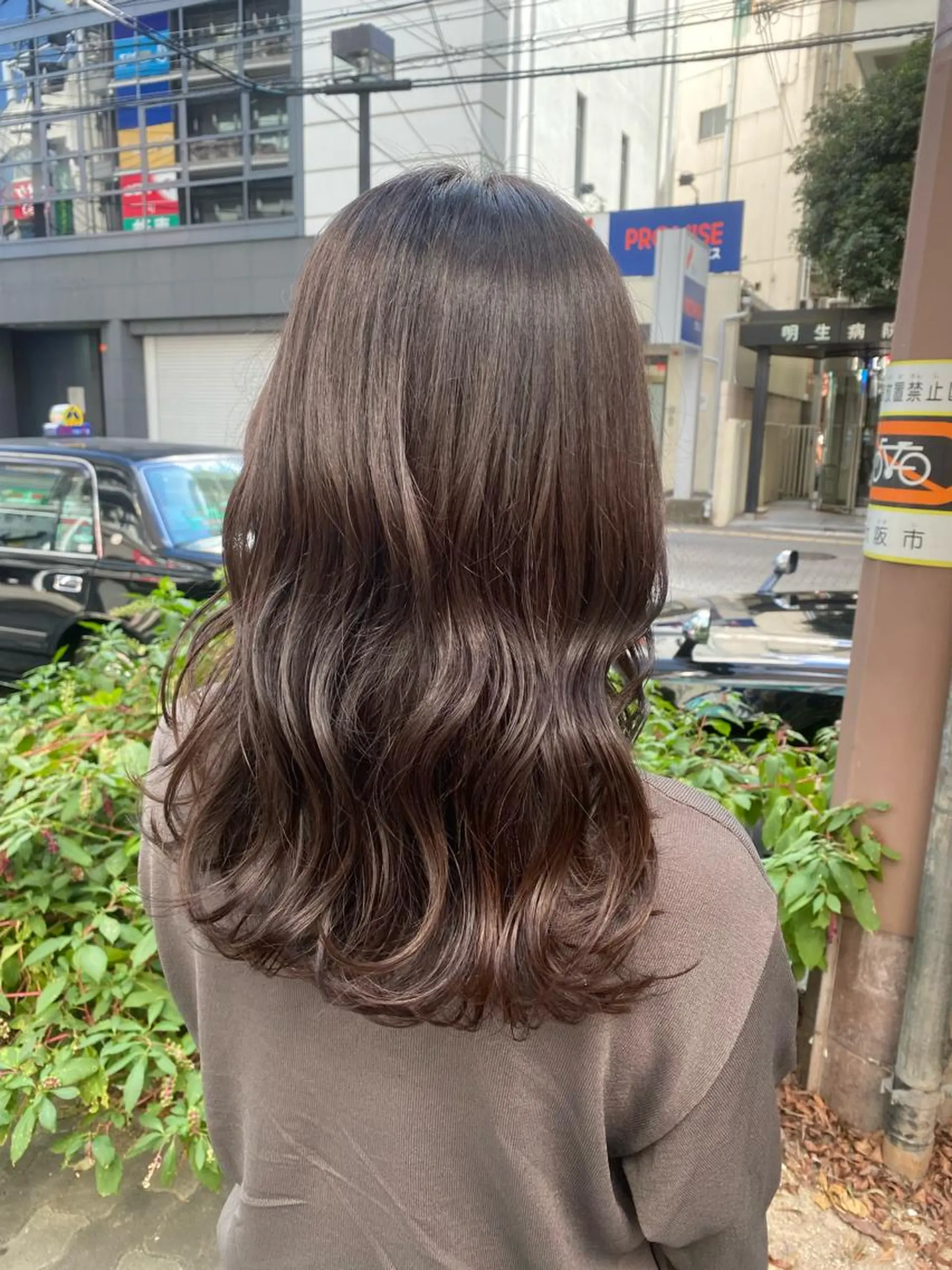 ミディアム 大野 美紅のヘアスタイル