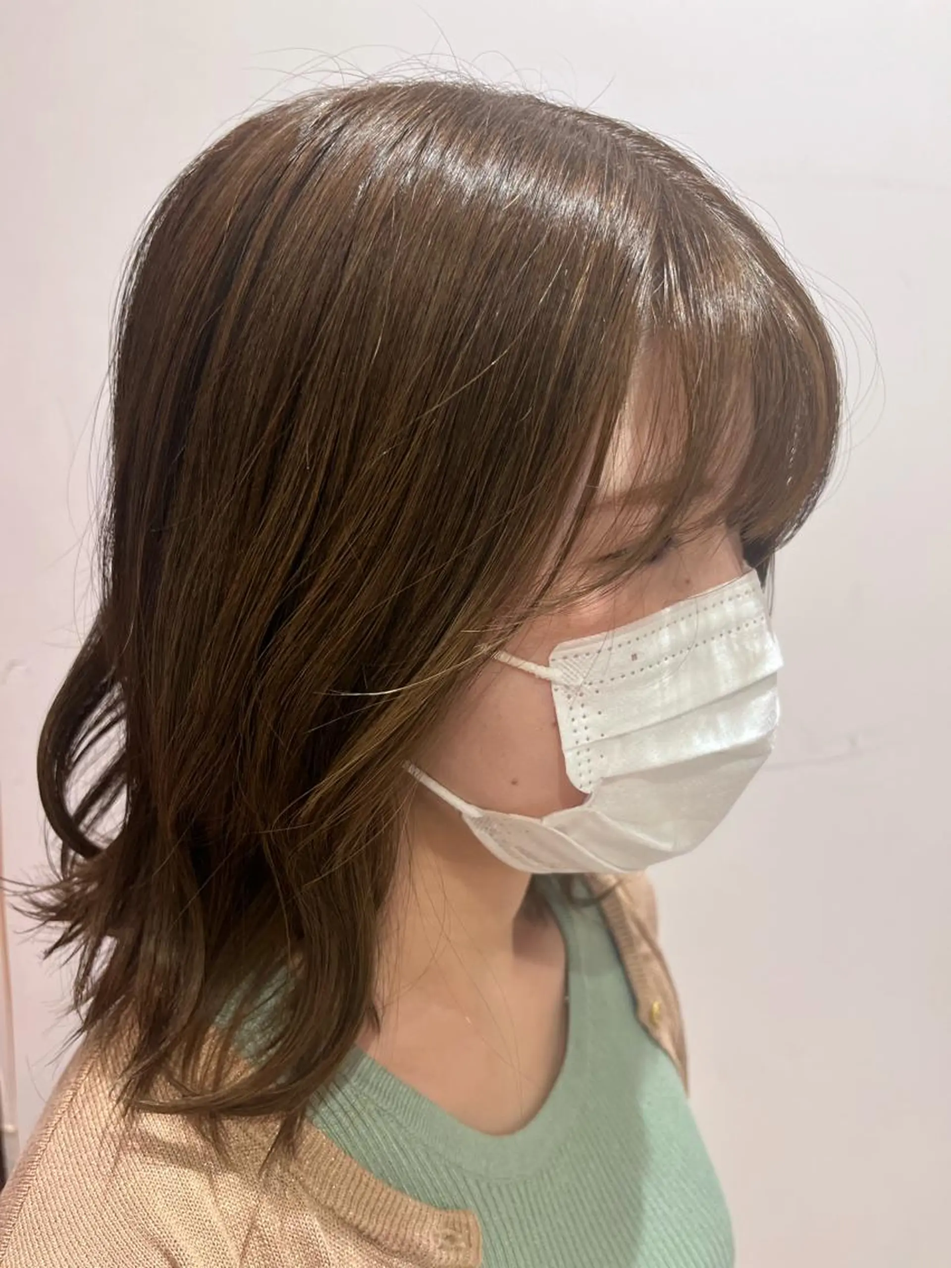 ミディアム カラー ベージュカラー ブリーチ ブリーチなしカラー dogstar小林諒 パーマ/レイヤーのヘアスタイル