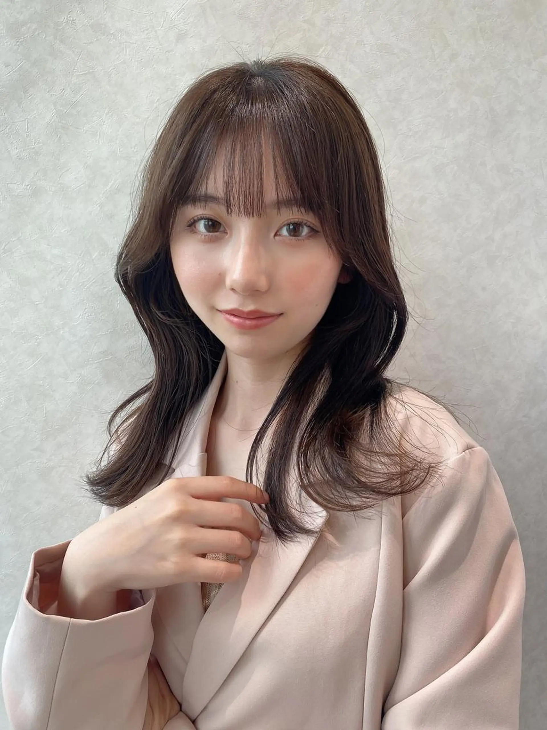 ミディアム カラー ベージュカラー ブラウンカラー ブラウンベージュ くびれヘア 顔周り/くびれヘア 韓国ヘア💕風間るなのヘアスタイル