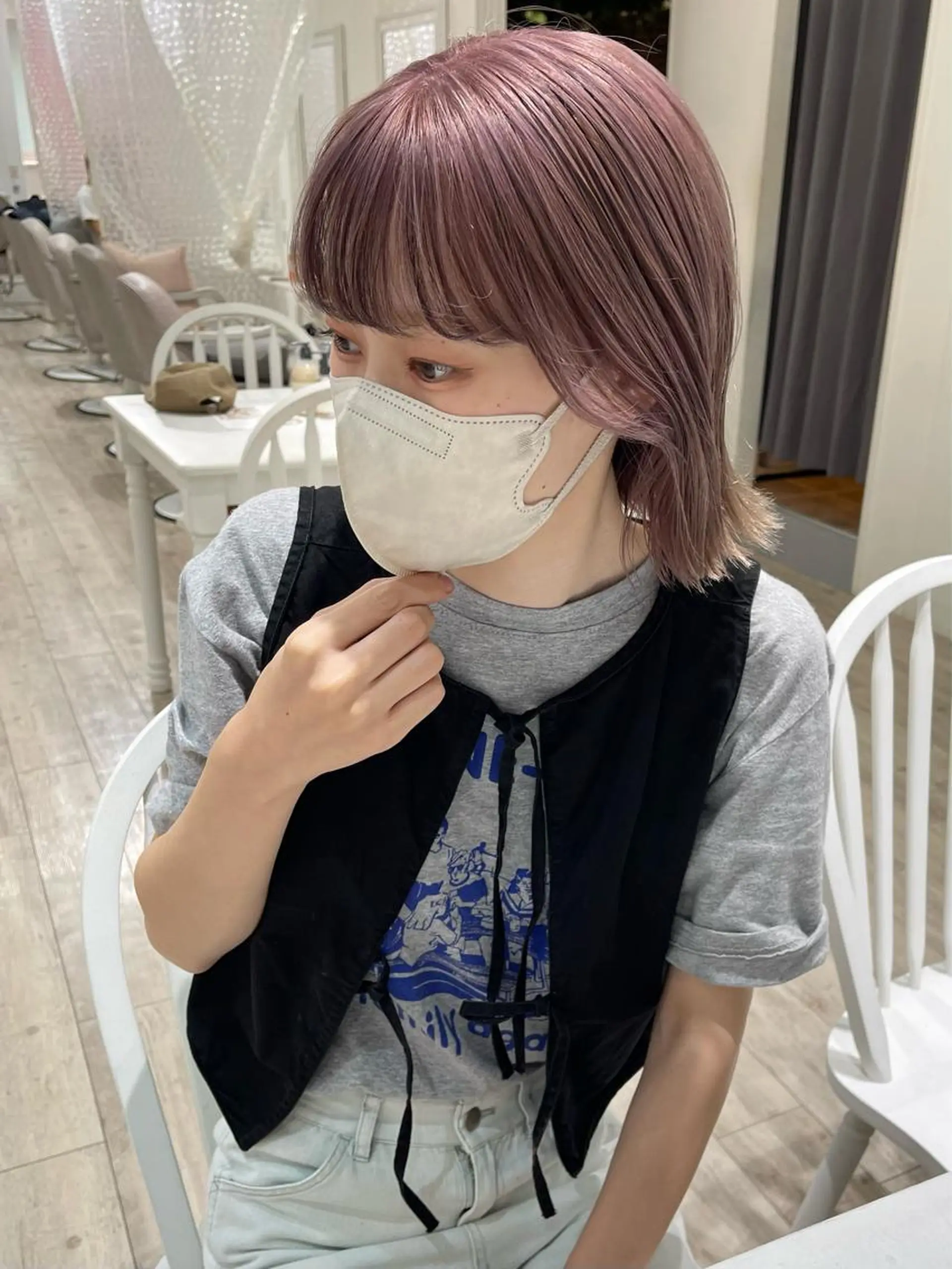 カラー 盛れる顔まわり✨🎀 レイヤー別所好葉のヘアスタイル