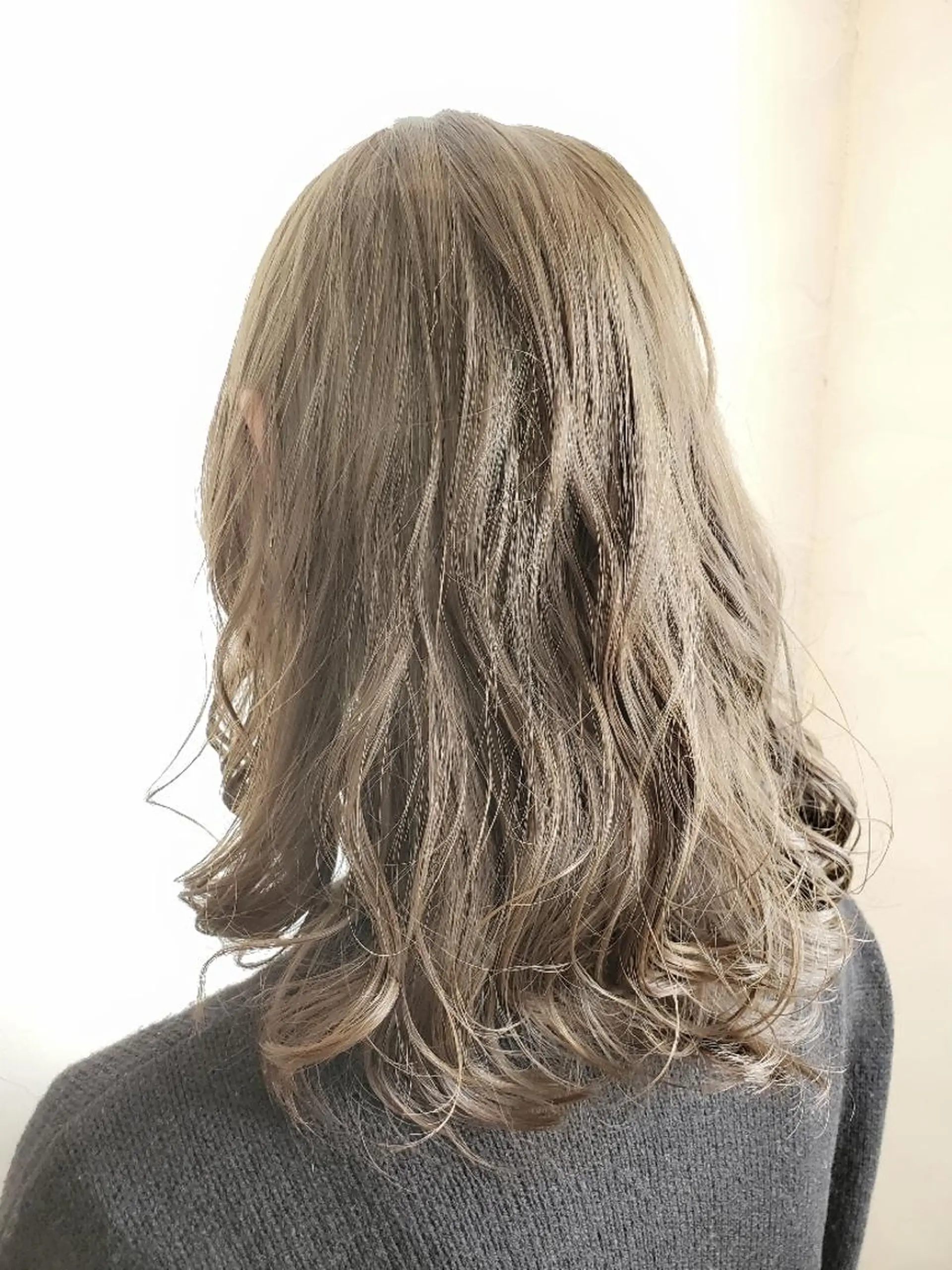 カラー セミロング 【髪質改善/縮毛矯正 】Yosukeのヘアスタイル