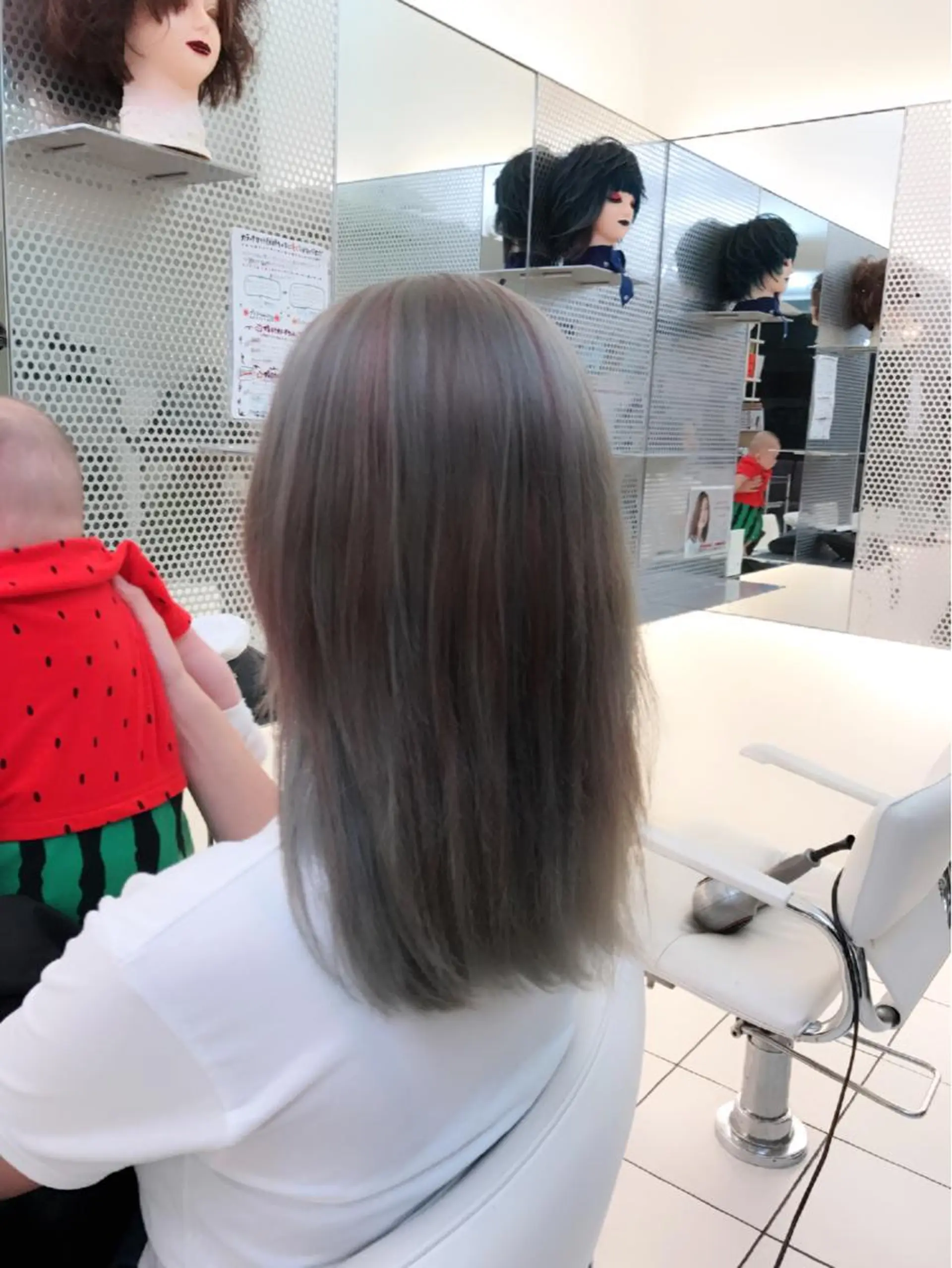 セミロング カラー ブリーチ メッシュ ピンクカラー シルバー 相武台ショート特化 💐川崎希💐のヘアスタイル