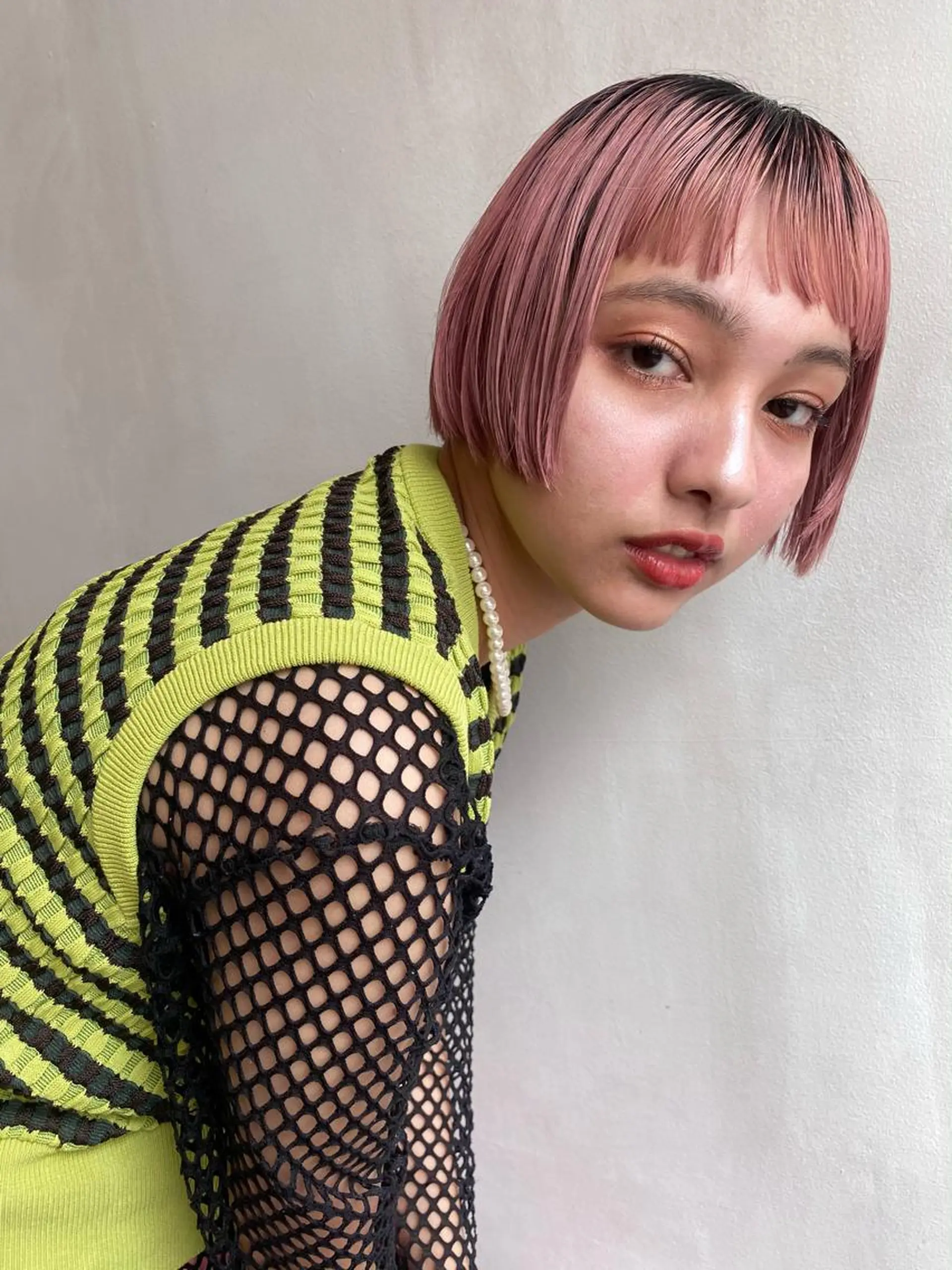 ショート カラー ブリーチ ボブ オン眉 ブリーチ/ハイトーン レイヤー/Maanaのヘアスタイル