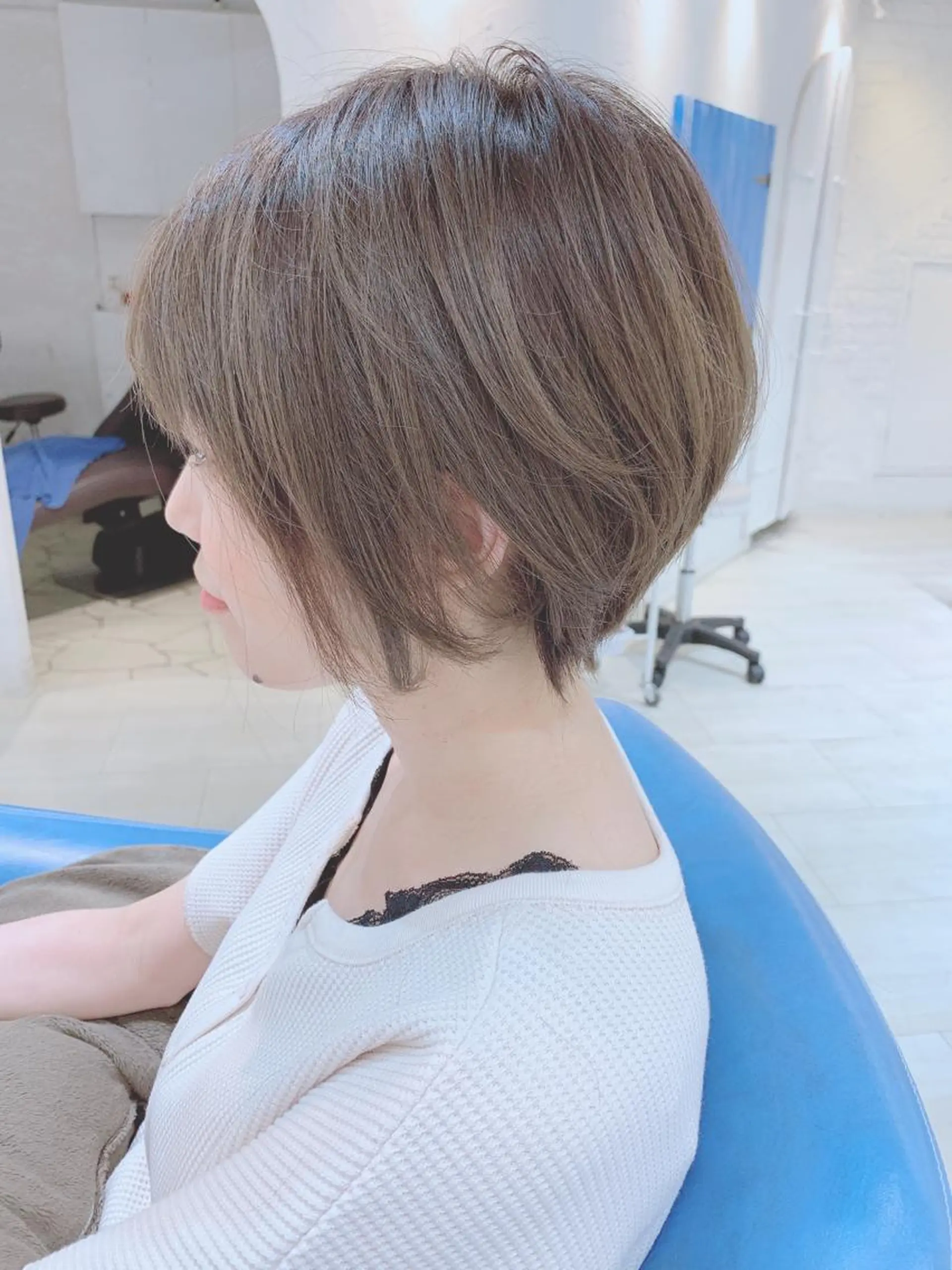 ショート カラー 中目黒✂︎店長✂︎ TOMOHIROのヘアスタイル