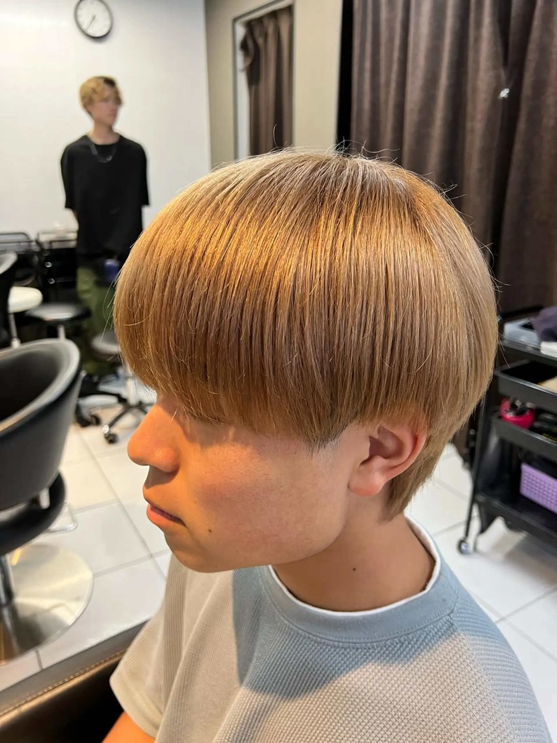 カラー メンズ メンズブリーチ メンズハイライト メンズメッシュ メンズパーマ ベージュカラー パーマ特化美容師 茂木広幸のヘアスタイル