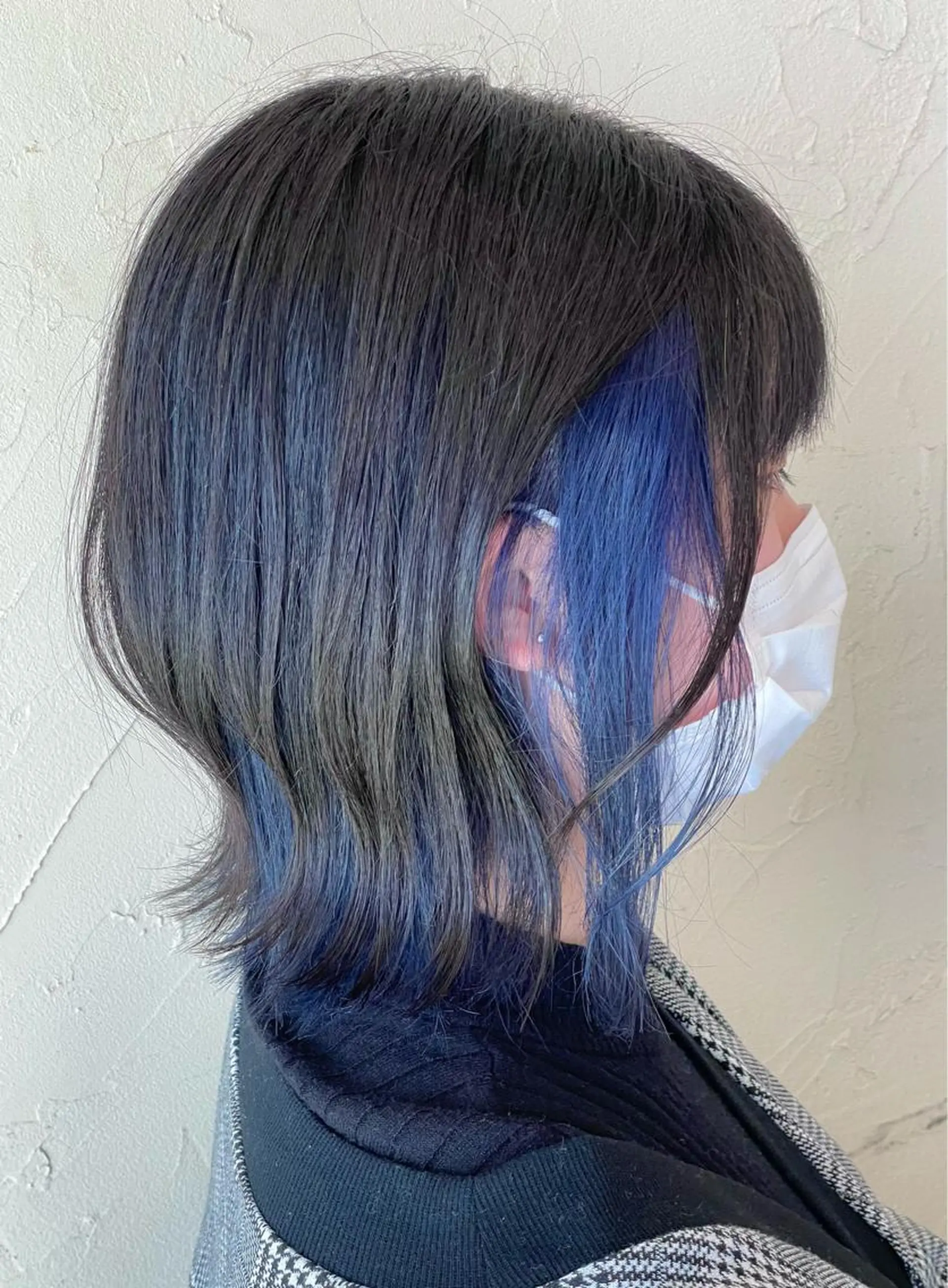 ミディアム カラー ブルーカラー ボブ 外ハネヘア メンズ特化/パーマ指 名No.1/百瀬太郎のヘアスタイル