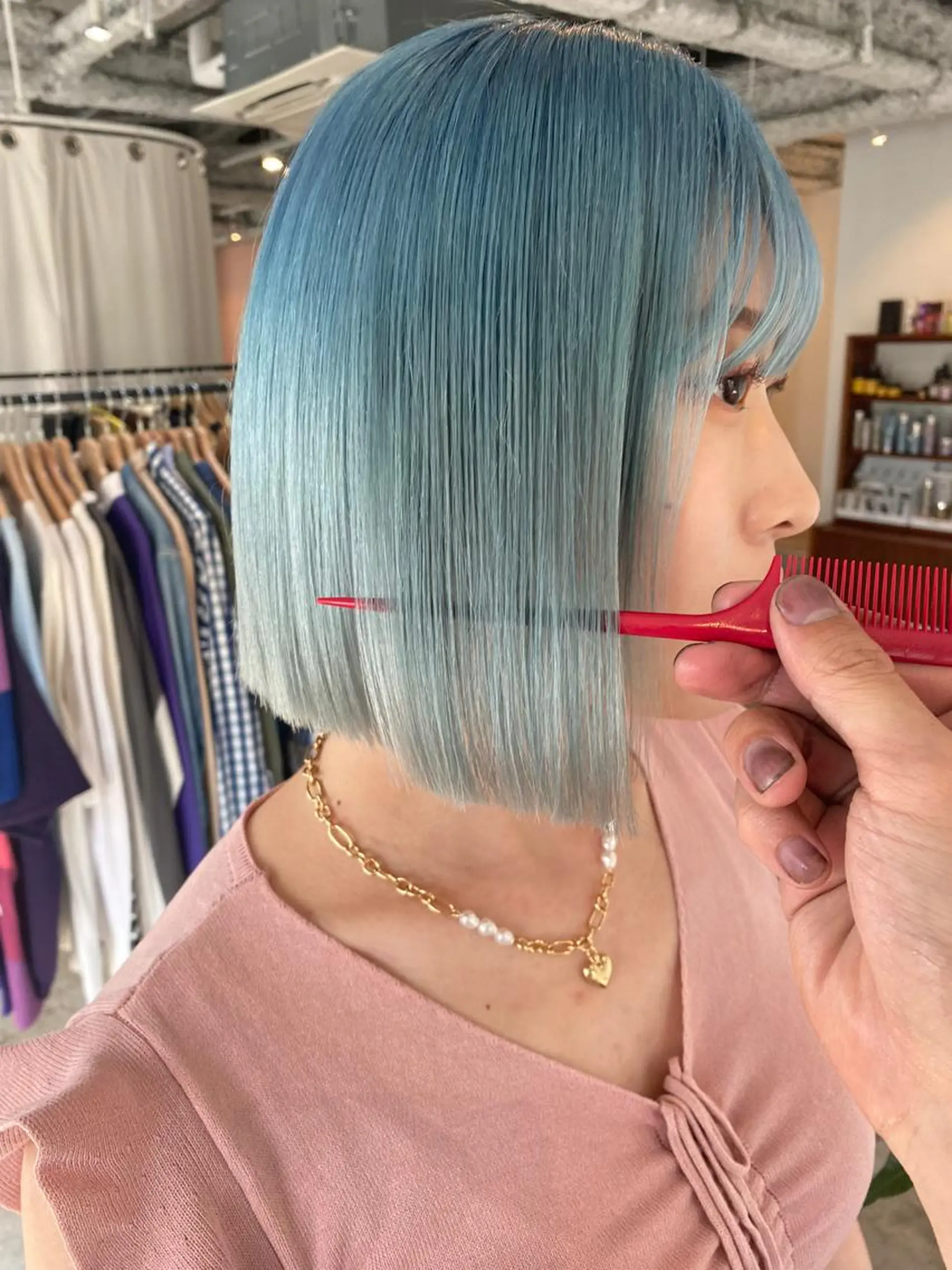 ショート カラー ハイトーンカラー LATTE  渋谷所属・♡レイヤーカット れお♡のヘアスタイル