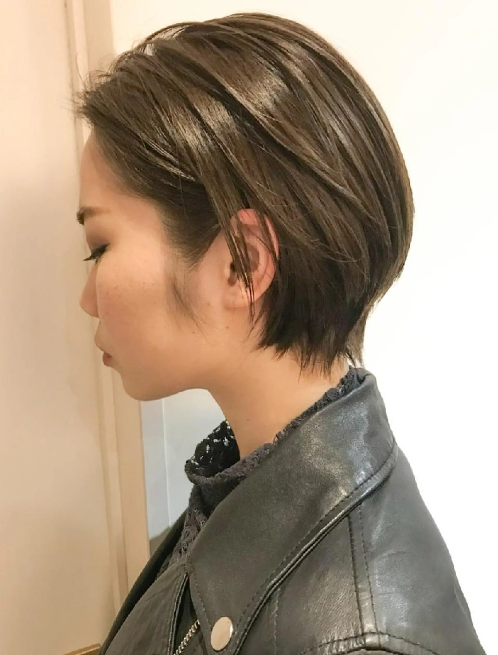 ショート カラー ショート✨ボブ✨代表 新田見美仁のヘアスタイル