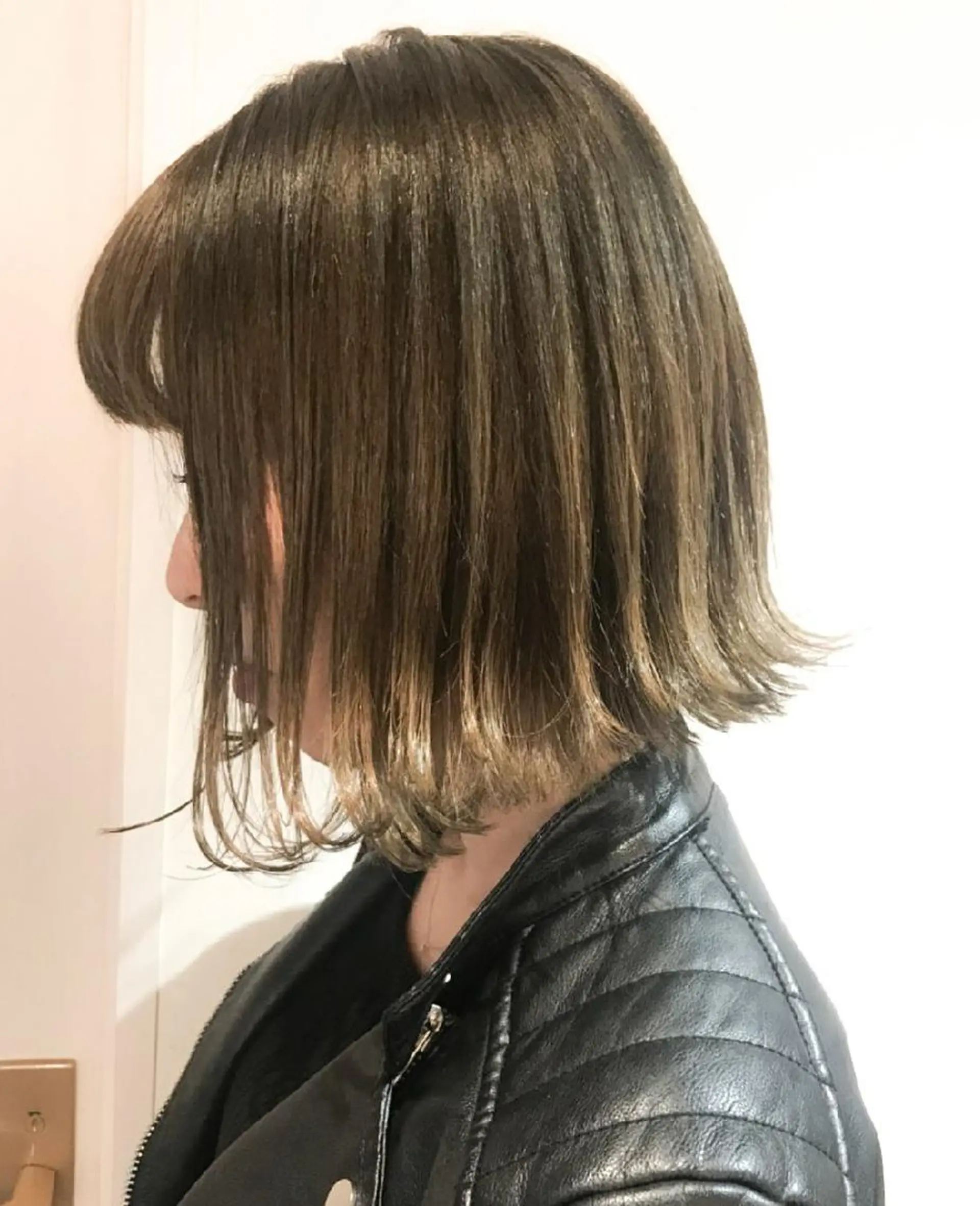 ショート カラー ショート✨ボブ✨代表 新田見美仁のヘアスタイル