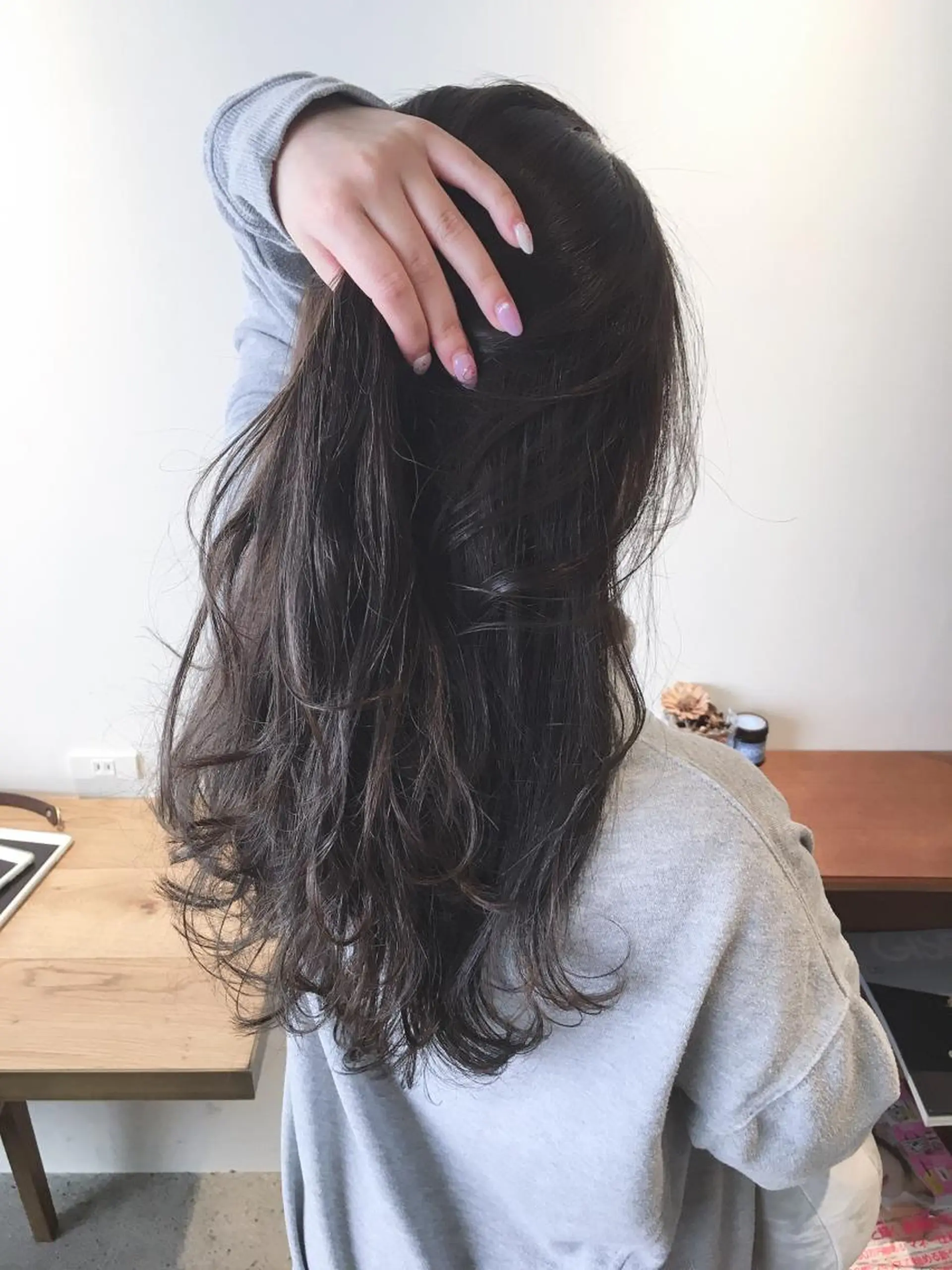 セミロング ショートボブ ボブ ハイライト 外ハネヘア メンズツイスパ ショートフクヤマシンのヘアスタイル