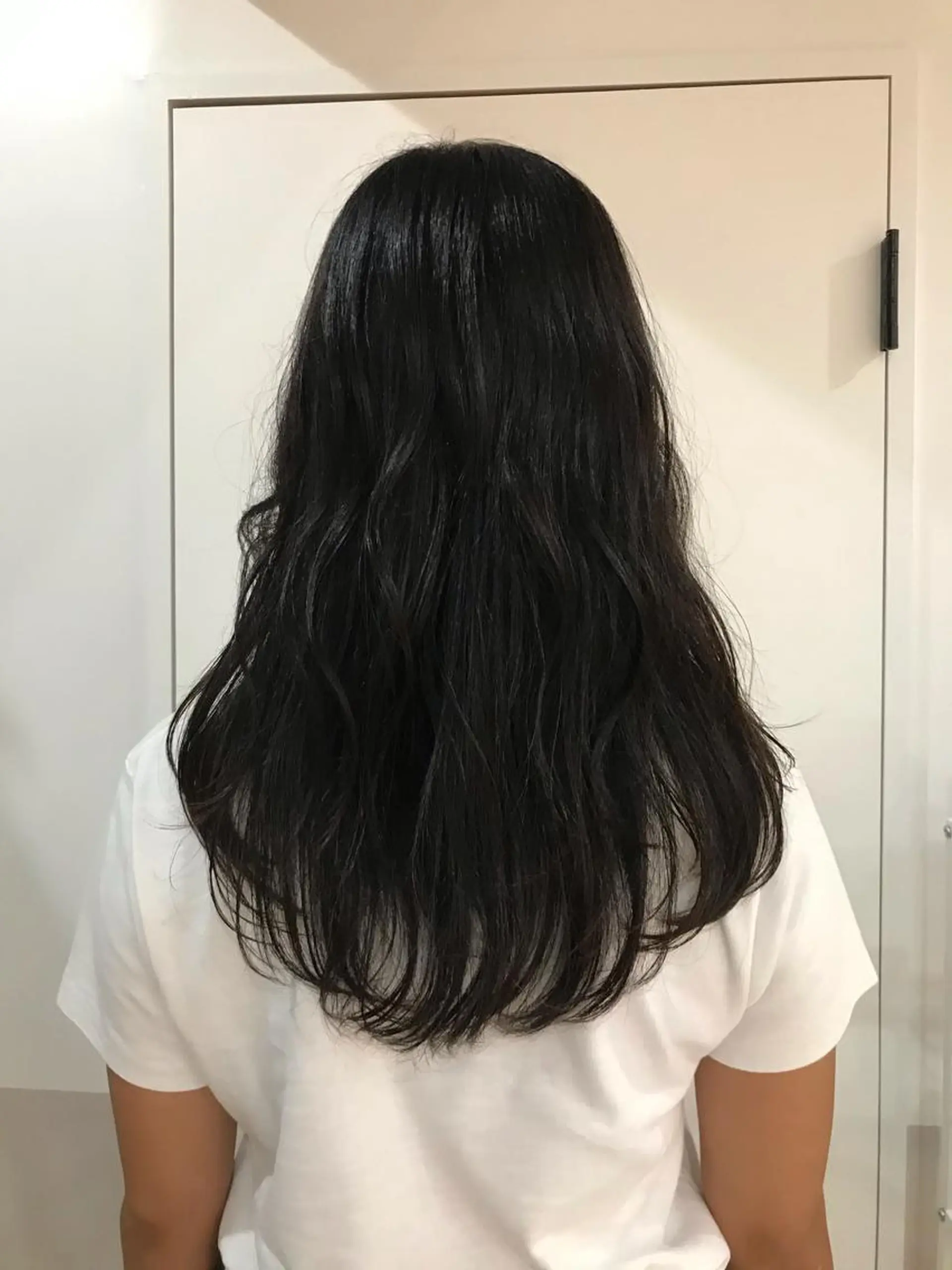 ロング オカダ ノゾミのヘアスタイル