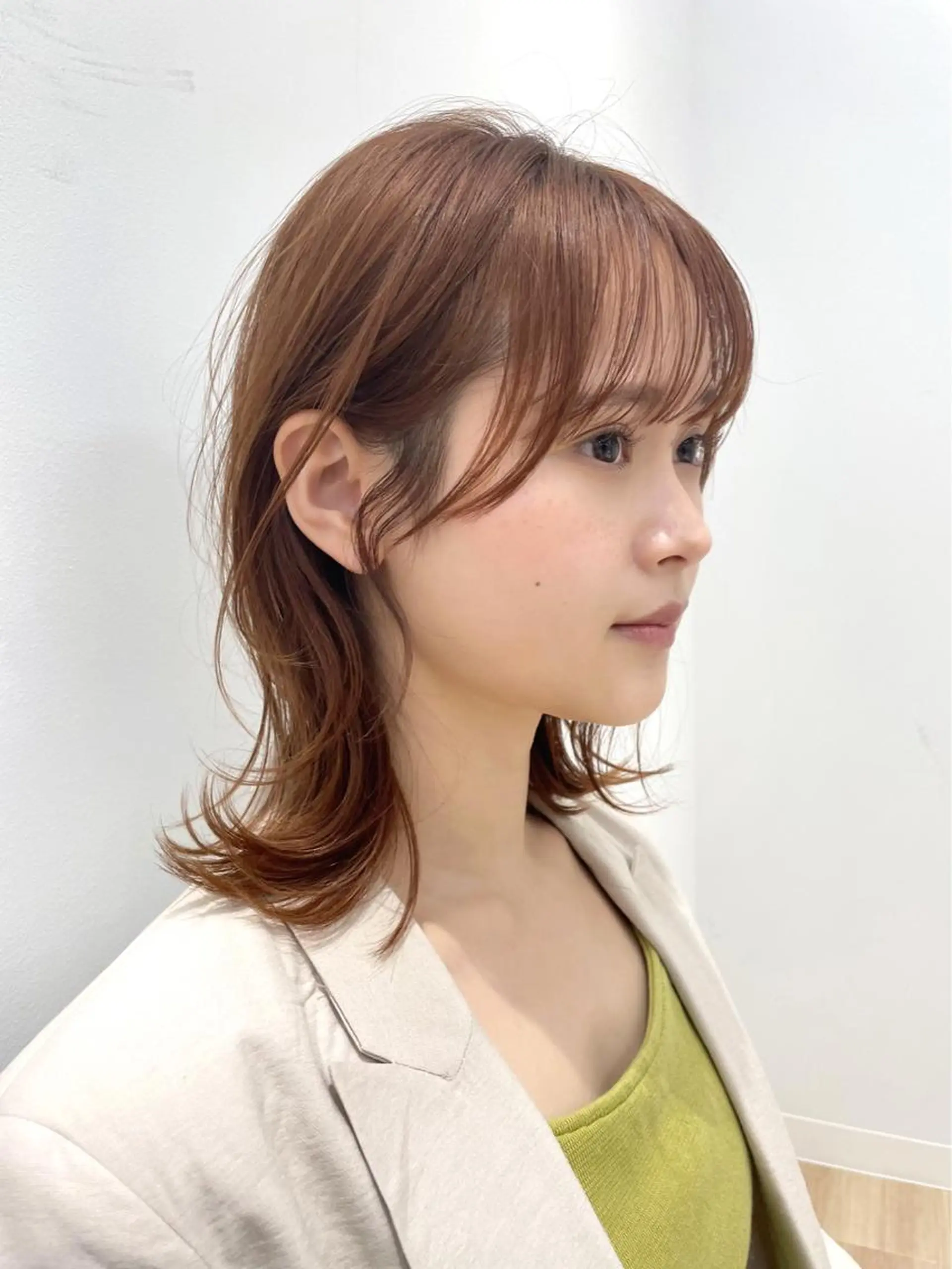 ミディアム カット 縮毛矯正 結べるレイヤーボブ くびれLady表参道のヘアスタイル