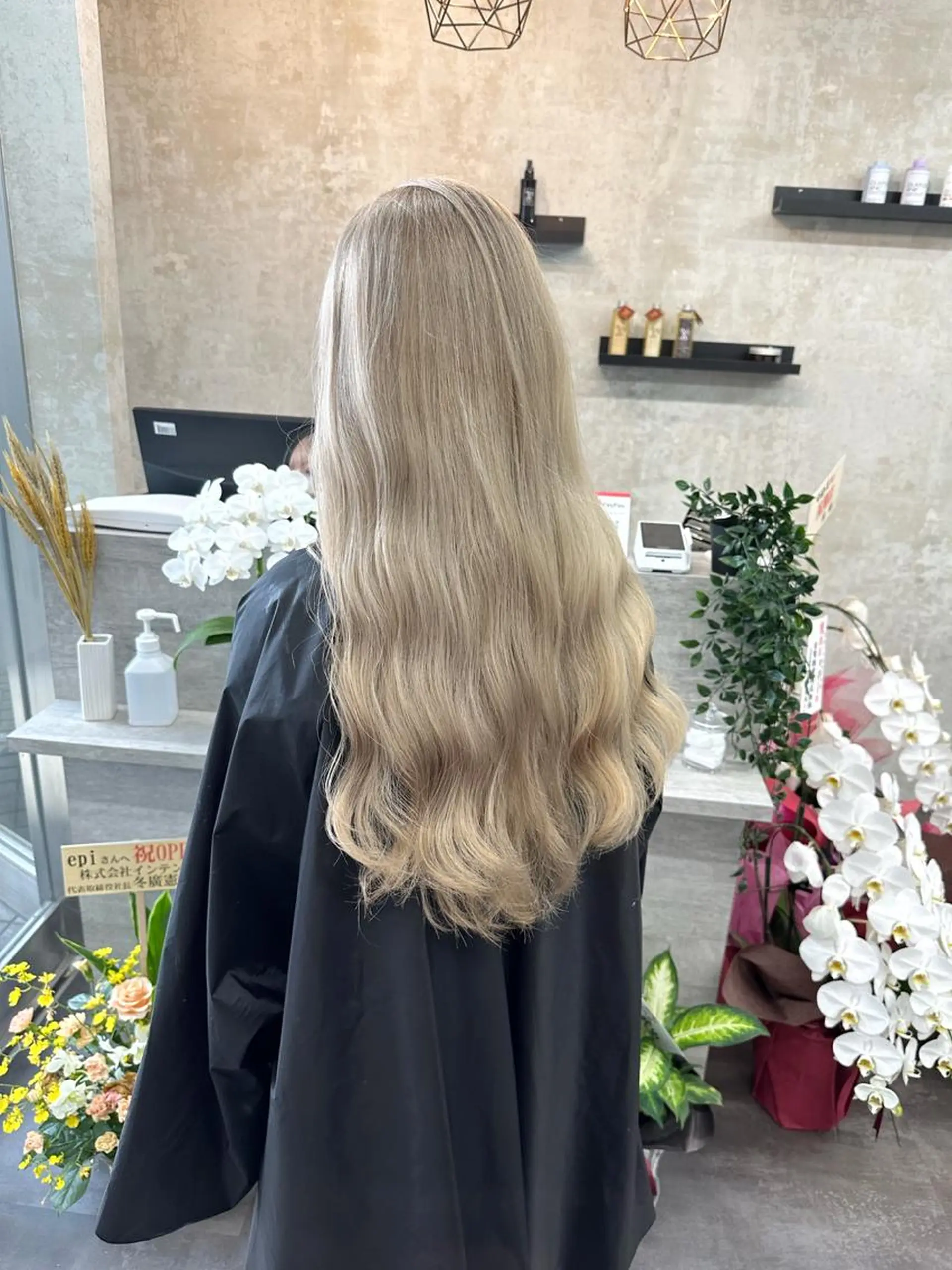 ロング カラー ヘアカラー トリートメント epi エピのヘアスタイル