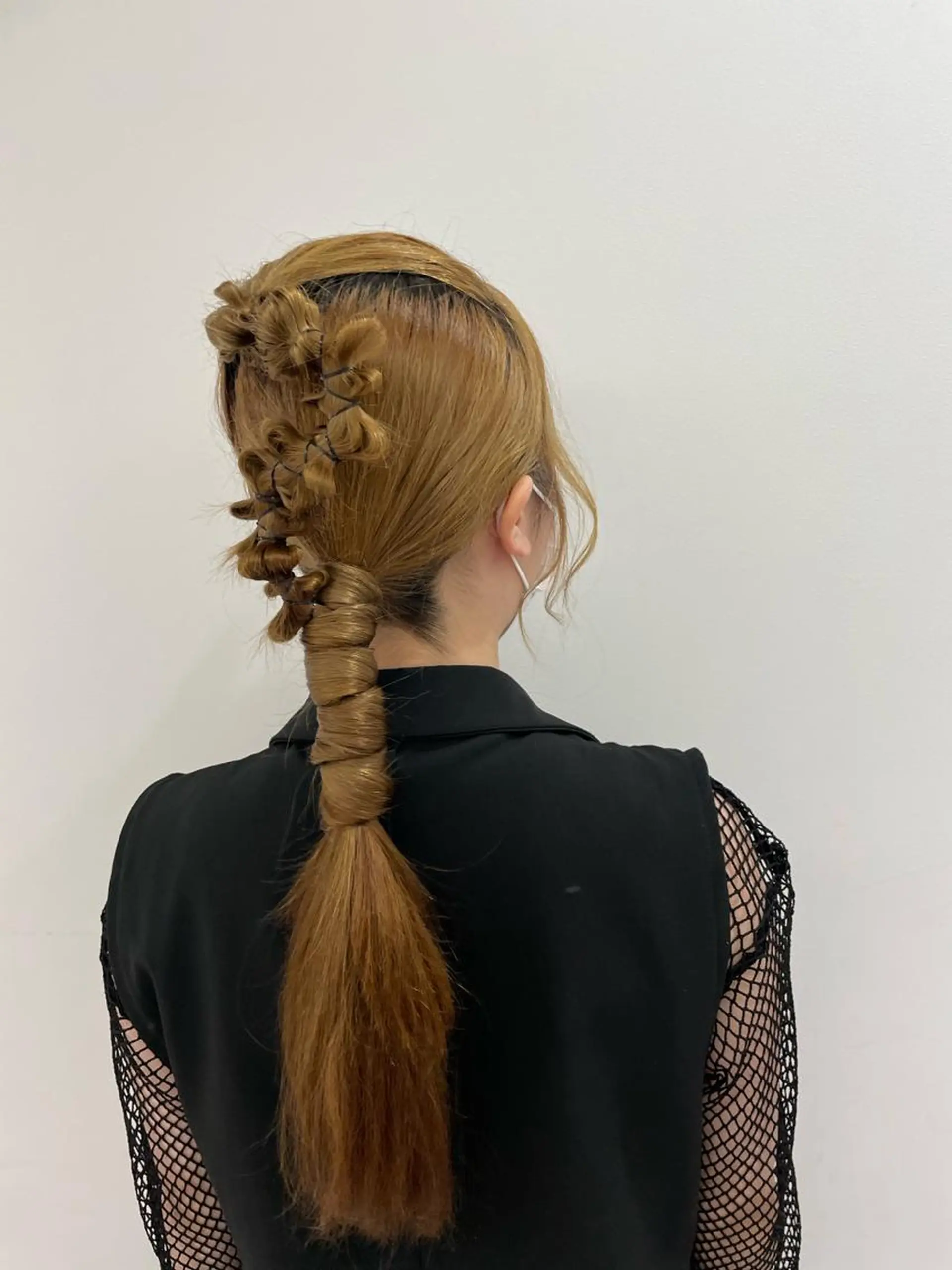 ヘアアレンジ ダブルカラー,透け カラーHINARIのヘアスタイル