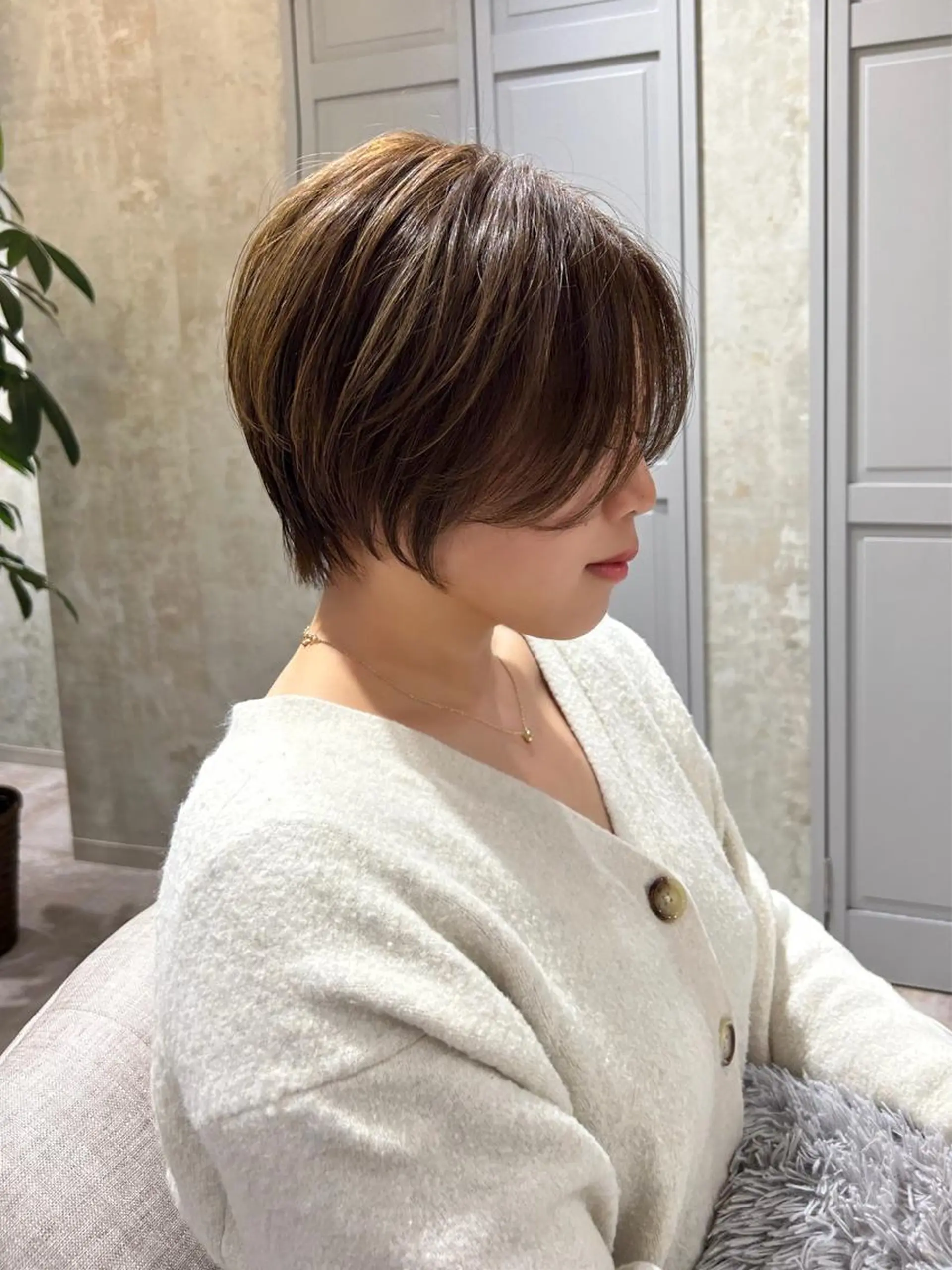 ショート 小野 明日香のヘアスタイル
