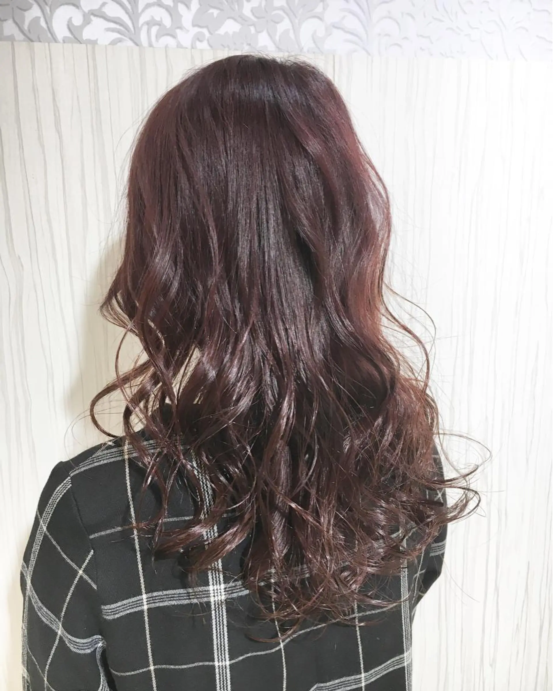 セミロング ロング カラー パーマ ヘアアレンジ ピンクカラー バイオレットカラー ✨艶髪✨透明感✨ 山内大樹のヘアスタイル