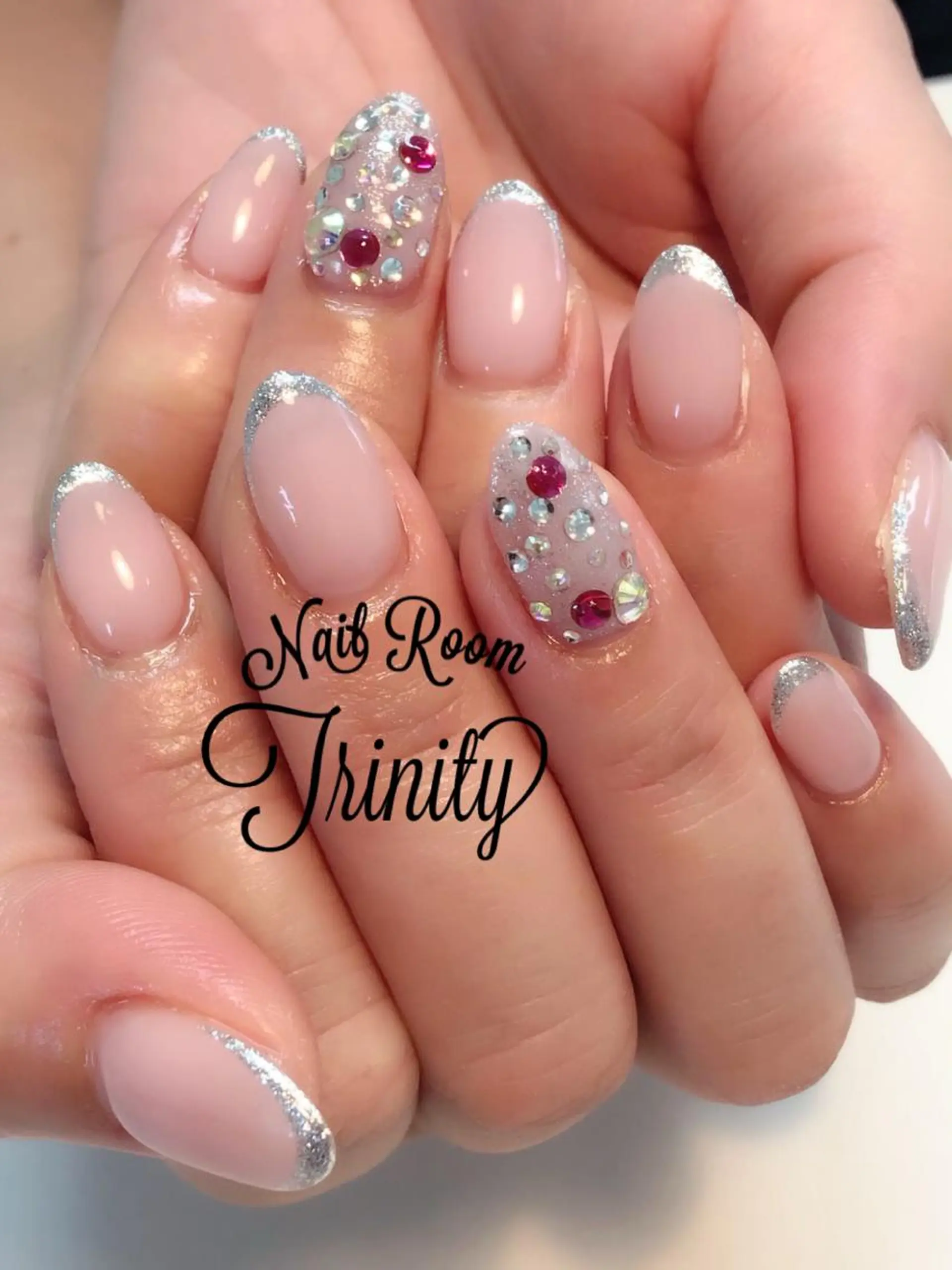 ネイル ハンドネイル Trinity staffのネイルデザイン