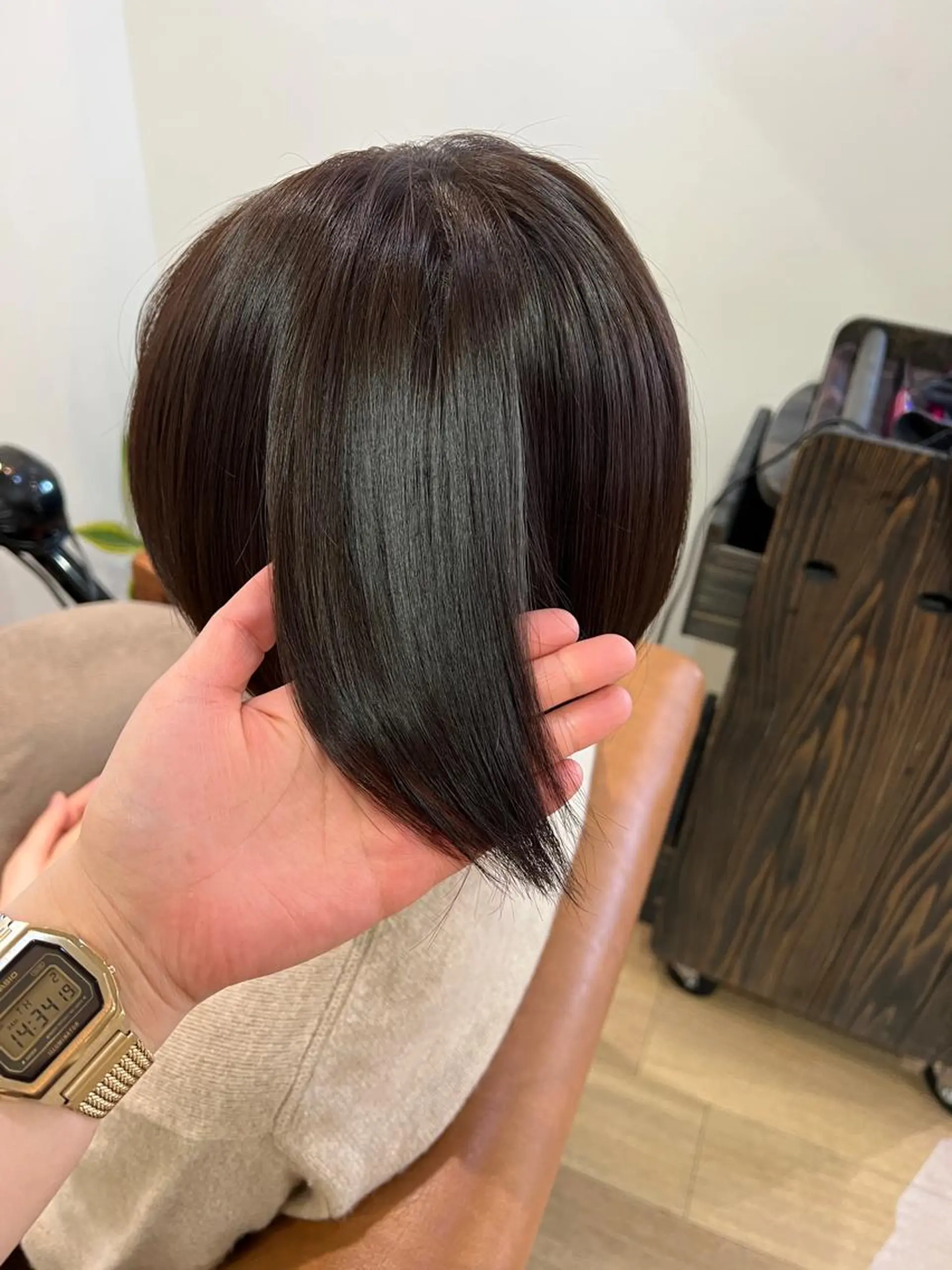 ショート カラー miku 三ノ輪のヘアスタイル