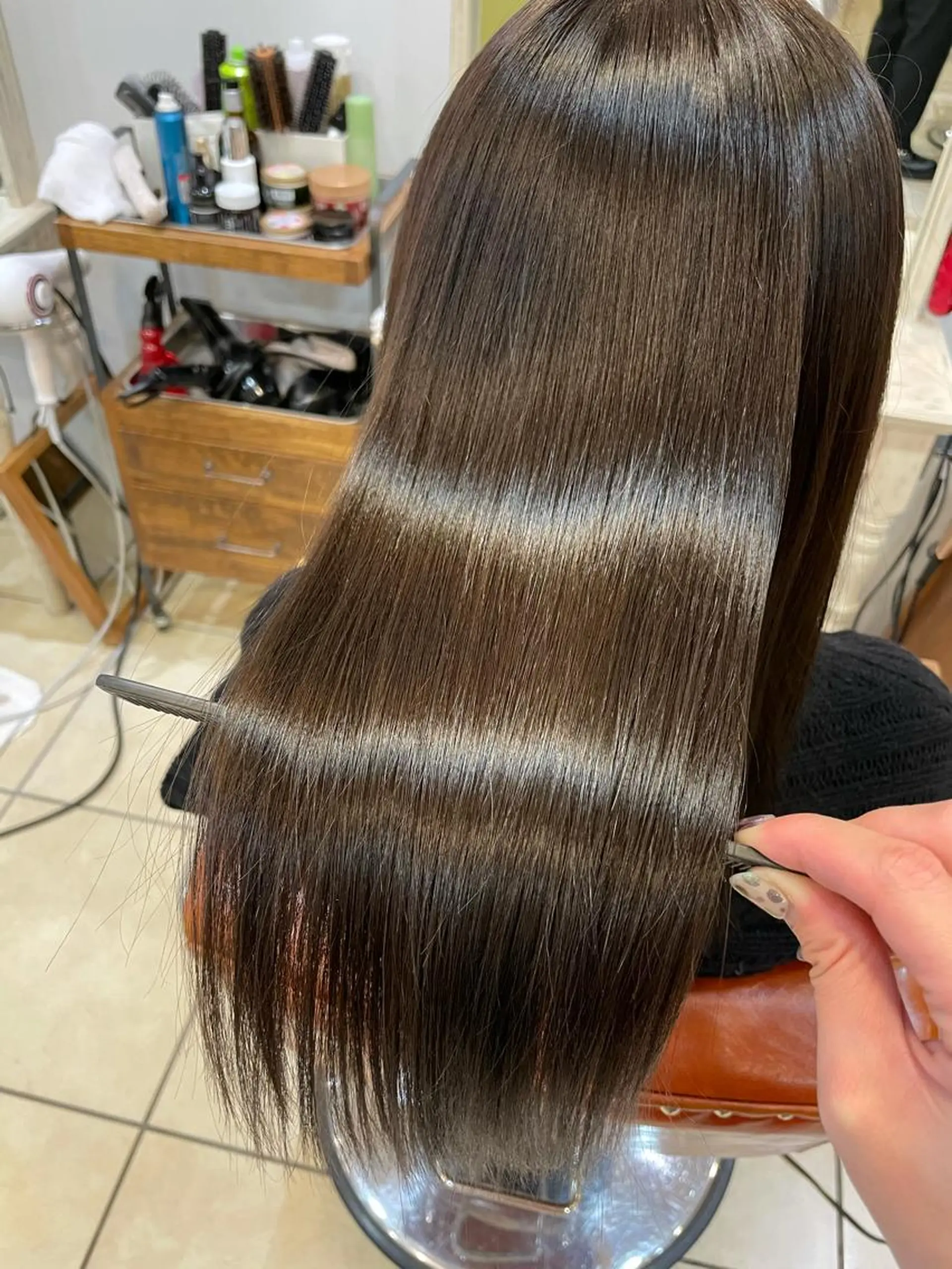 セミロング カラー グレージュ オリーブグレージュ オリーブグレー トリートメント 酸熱トリートメント \脱・うねり& 広がり/gite菊のヘアスタイル