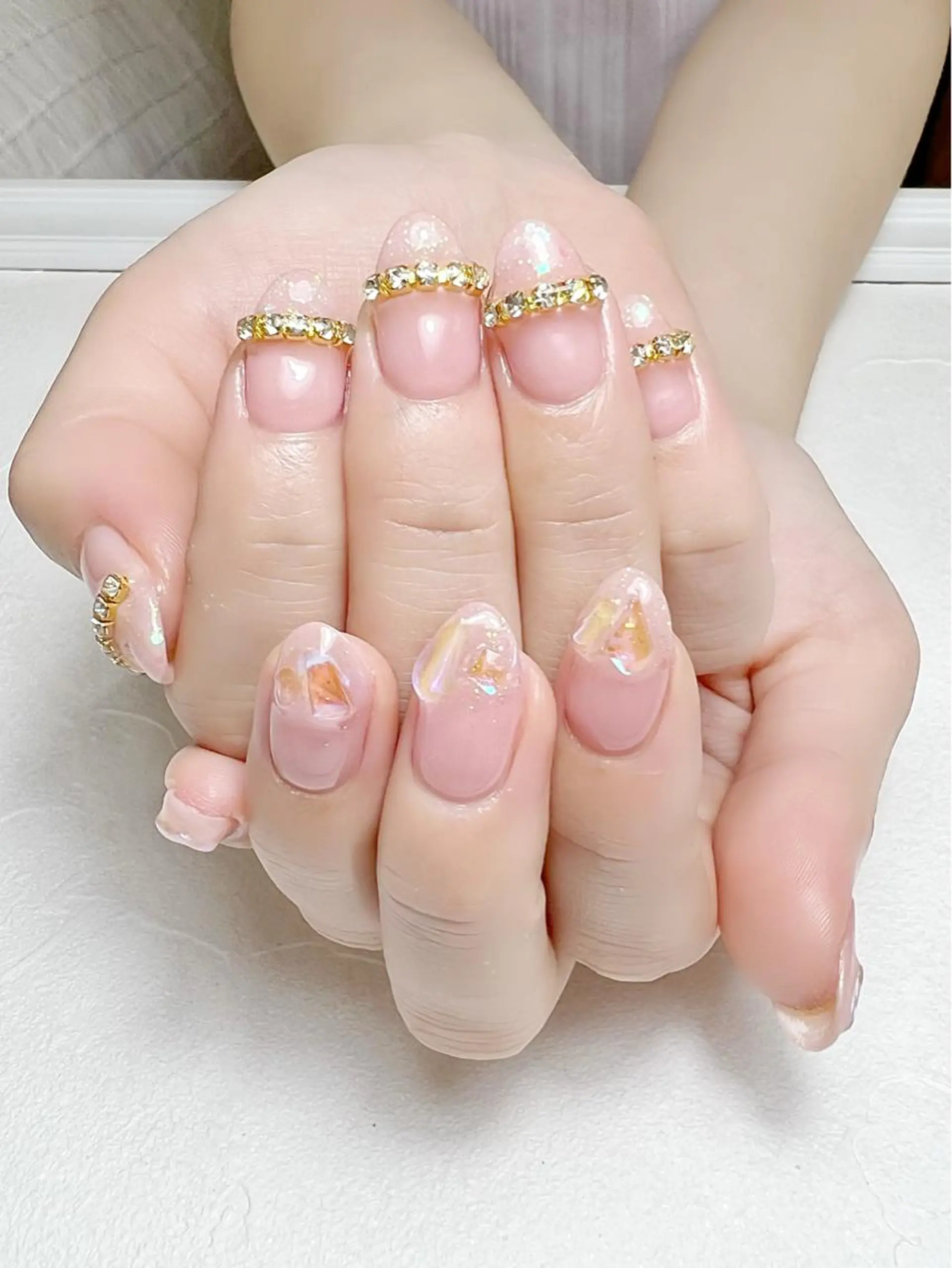 ネイル 氷ネイル・うるうるネイル キラキラネイル ワンホンネイル rouse nail RISATOのネイルデザイン