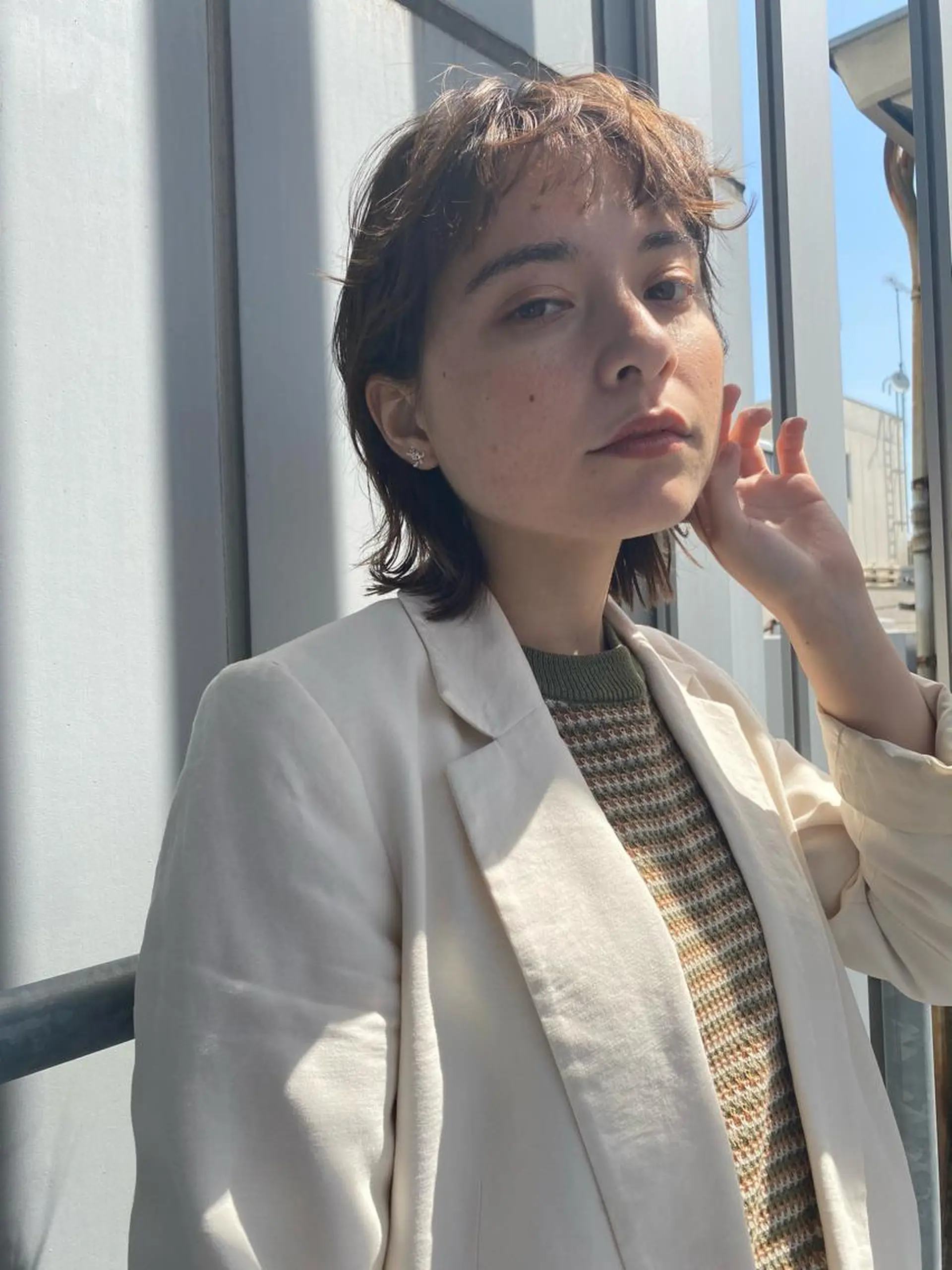 ミディアム カラー カット 縮毛矯正 ハイトーンヘア/ 島崎　タクミのヘアスタイル