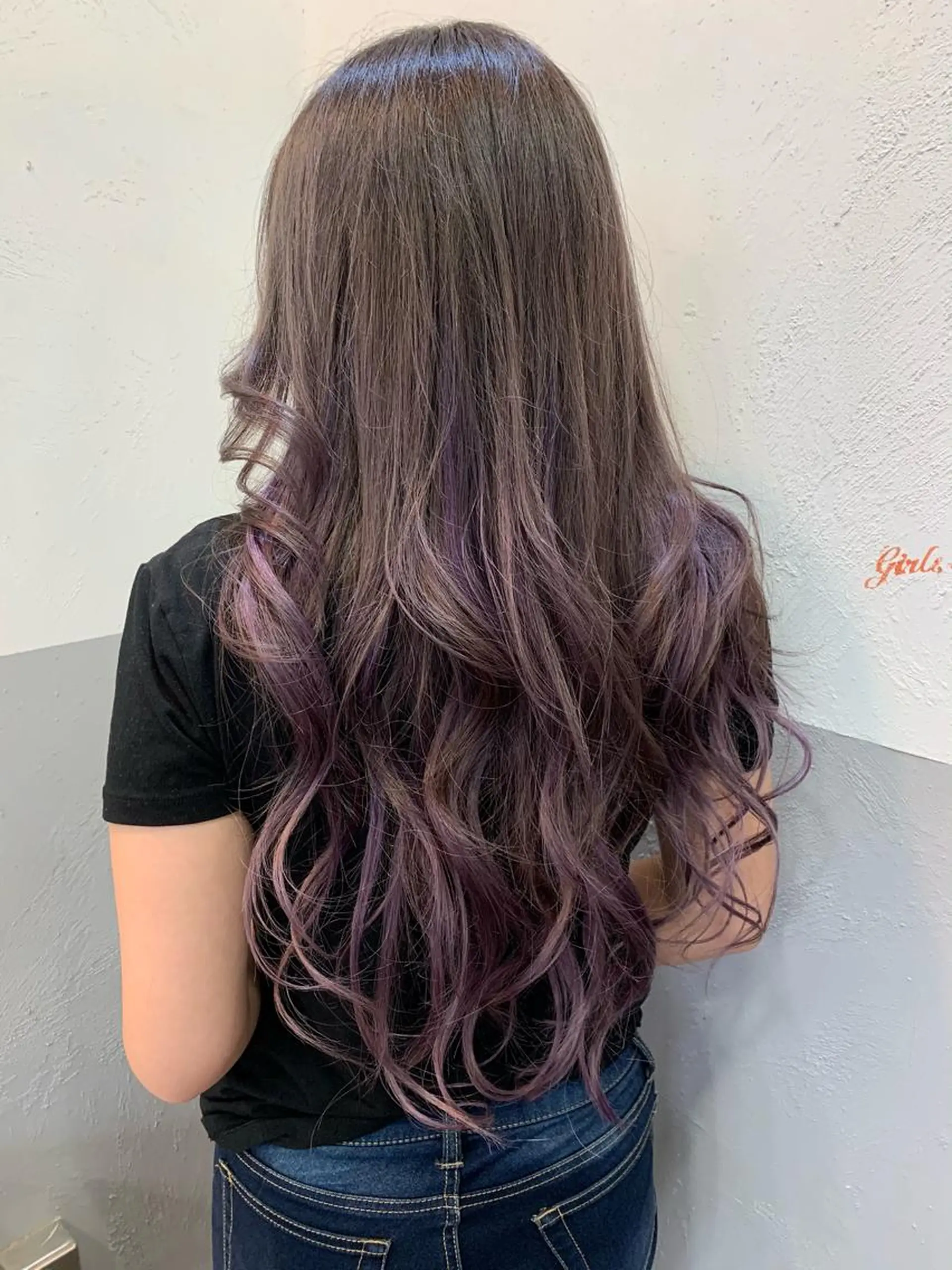 ロング カラー シールエクステ エクステ Mikuri 【Little】のヘアスタイル