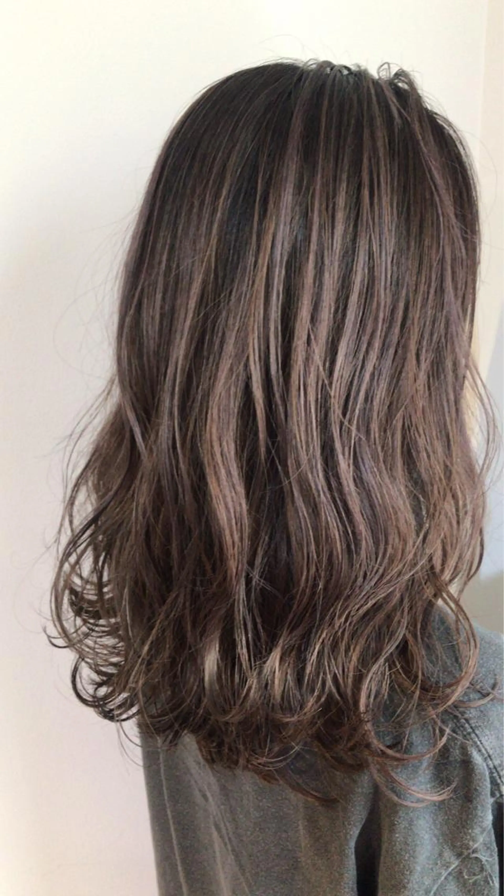 ロング レイヤーカット カット ヘアカラー トリートメント 山形酸性ストレート 古川✂︎のヘアスタイル