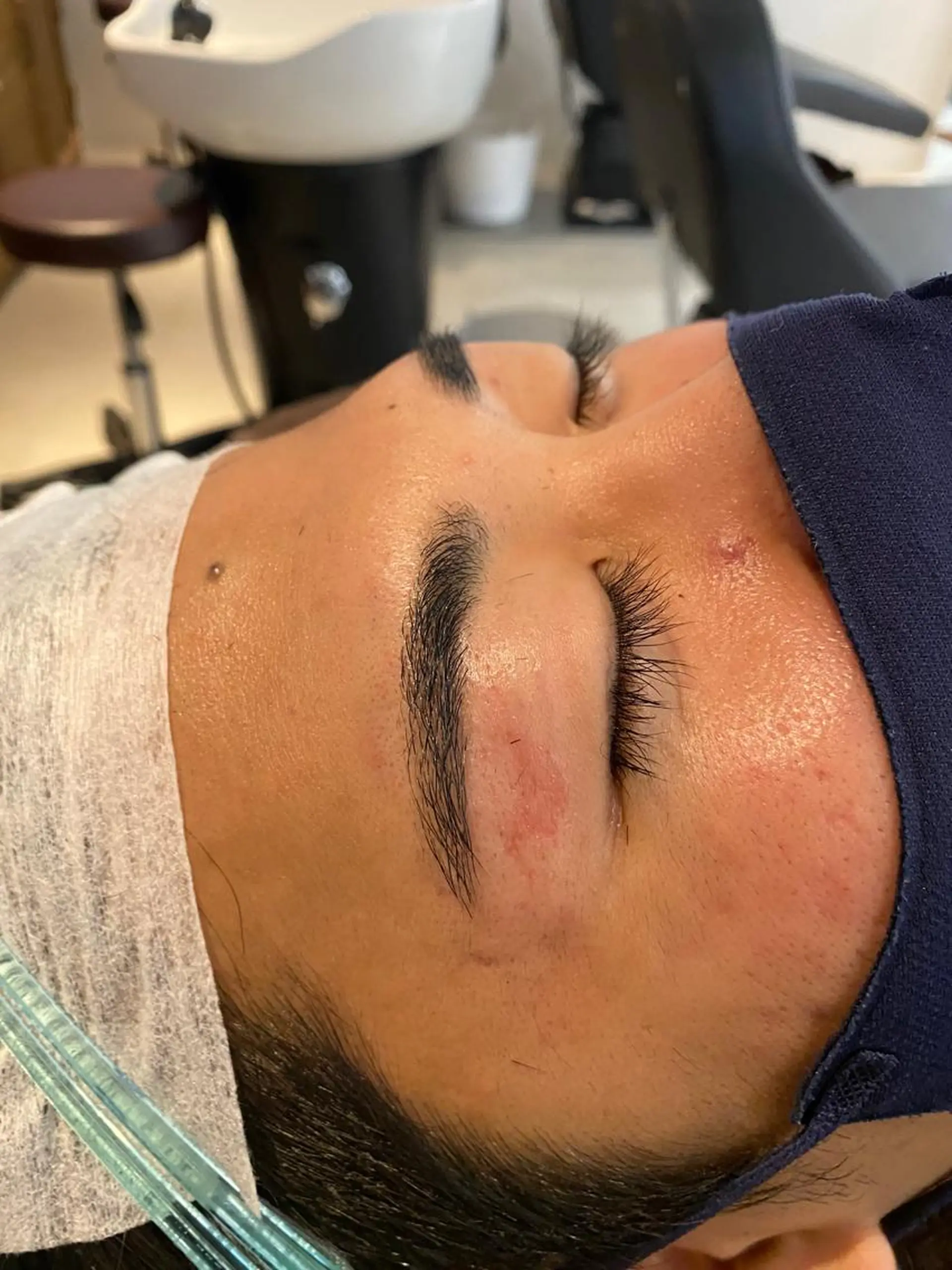 アイブロウ ワックス脱毛 山﨑 燦人のヘアスタイル