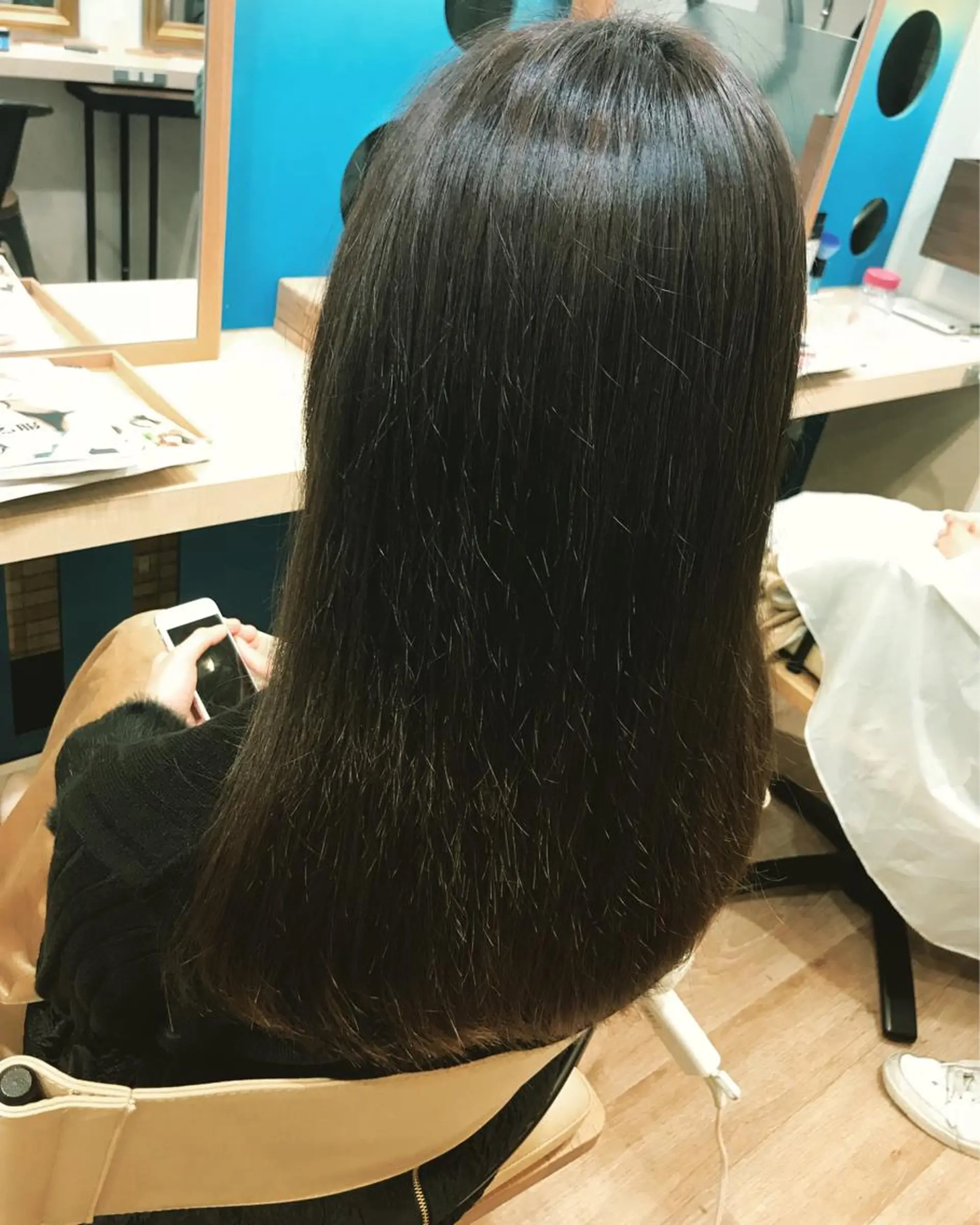 ロング カラー カット 縮毛矯正 トリートメント 佐藤 三四郎のヘアスタイル